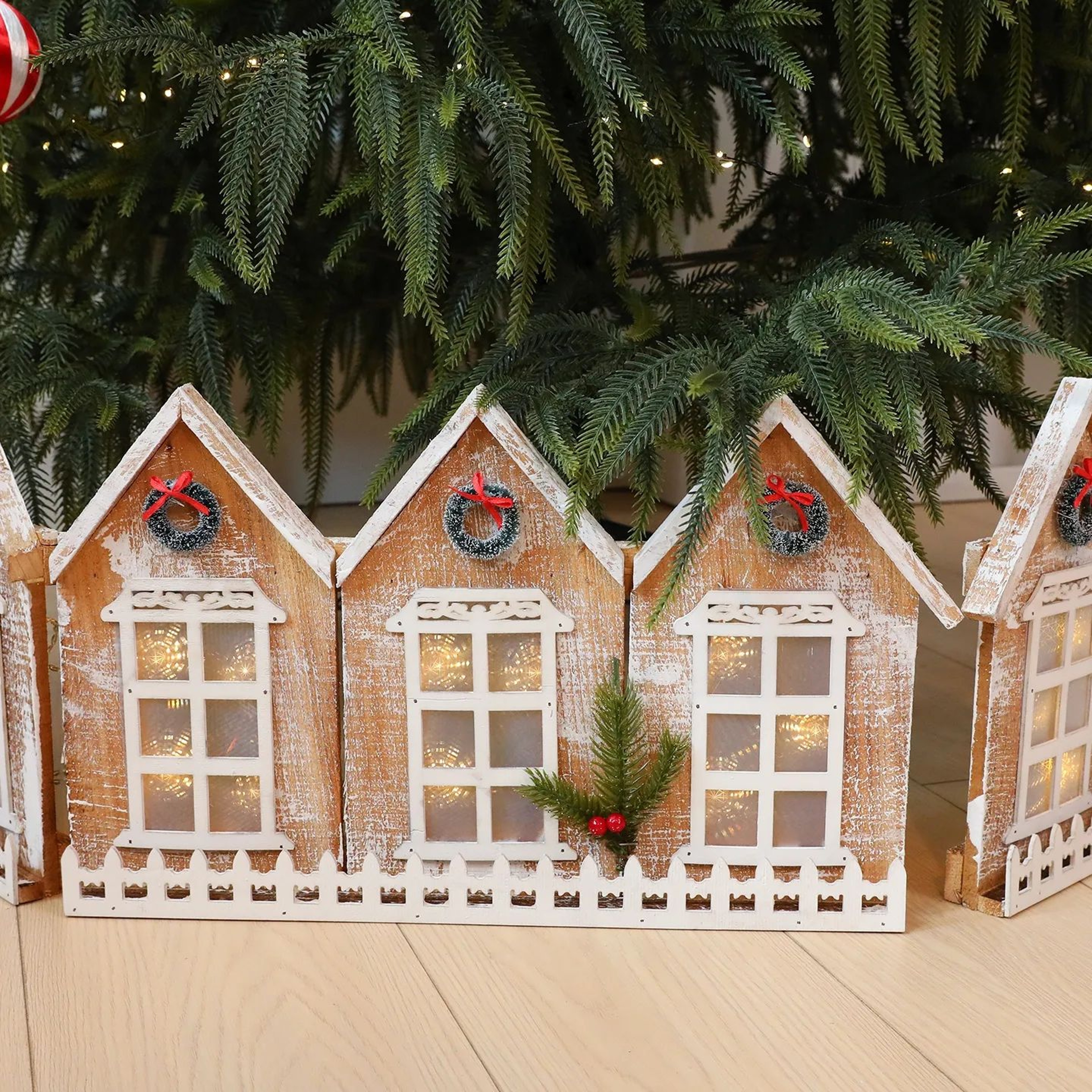 Lighted Wooden Christmas Fence Decoration With Foldable Snowy Village Scene 2