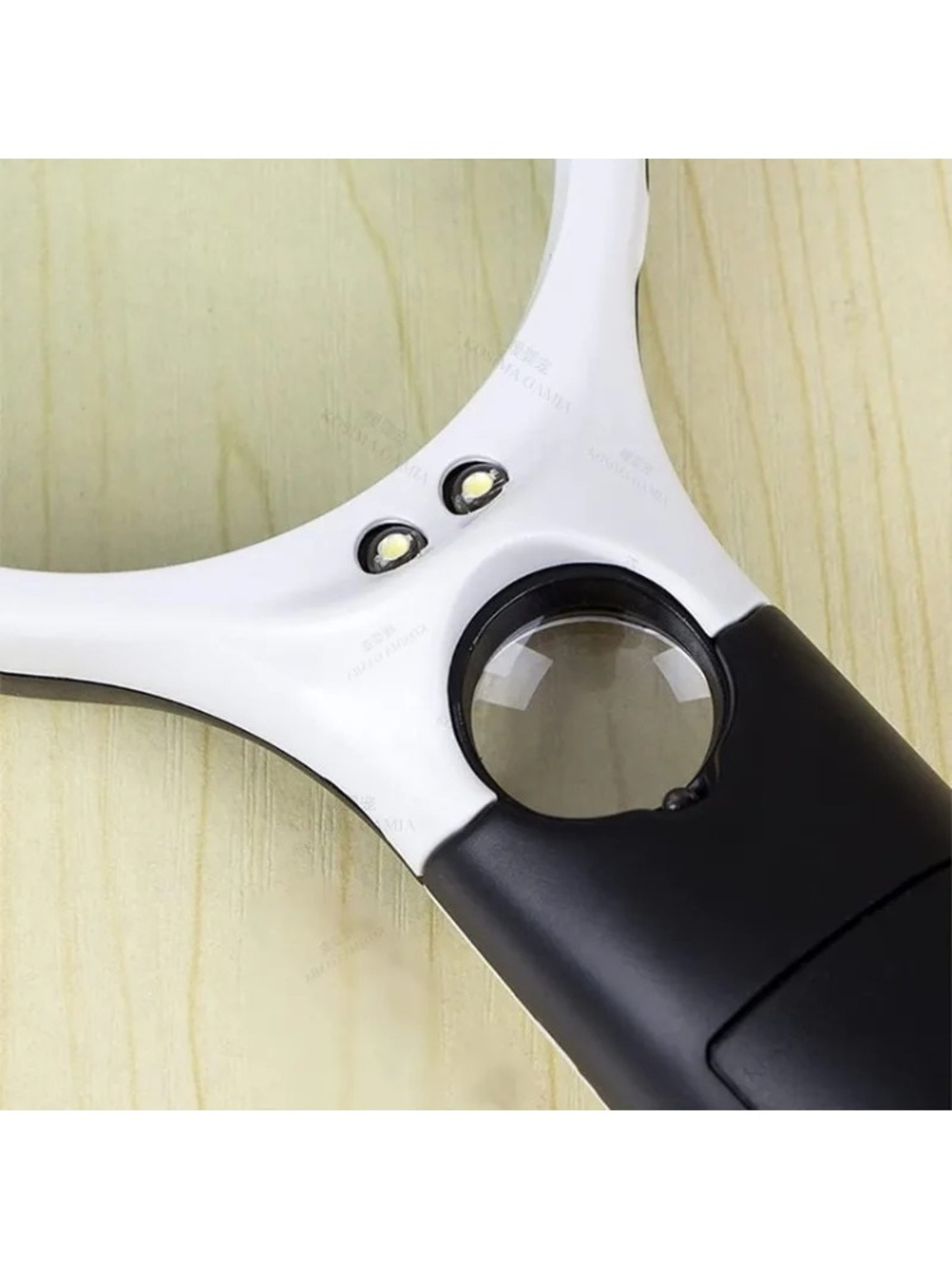 Magnifying Glass Handheld Reading Magnifier With Light For Coins Jewelry And Seniors 3