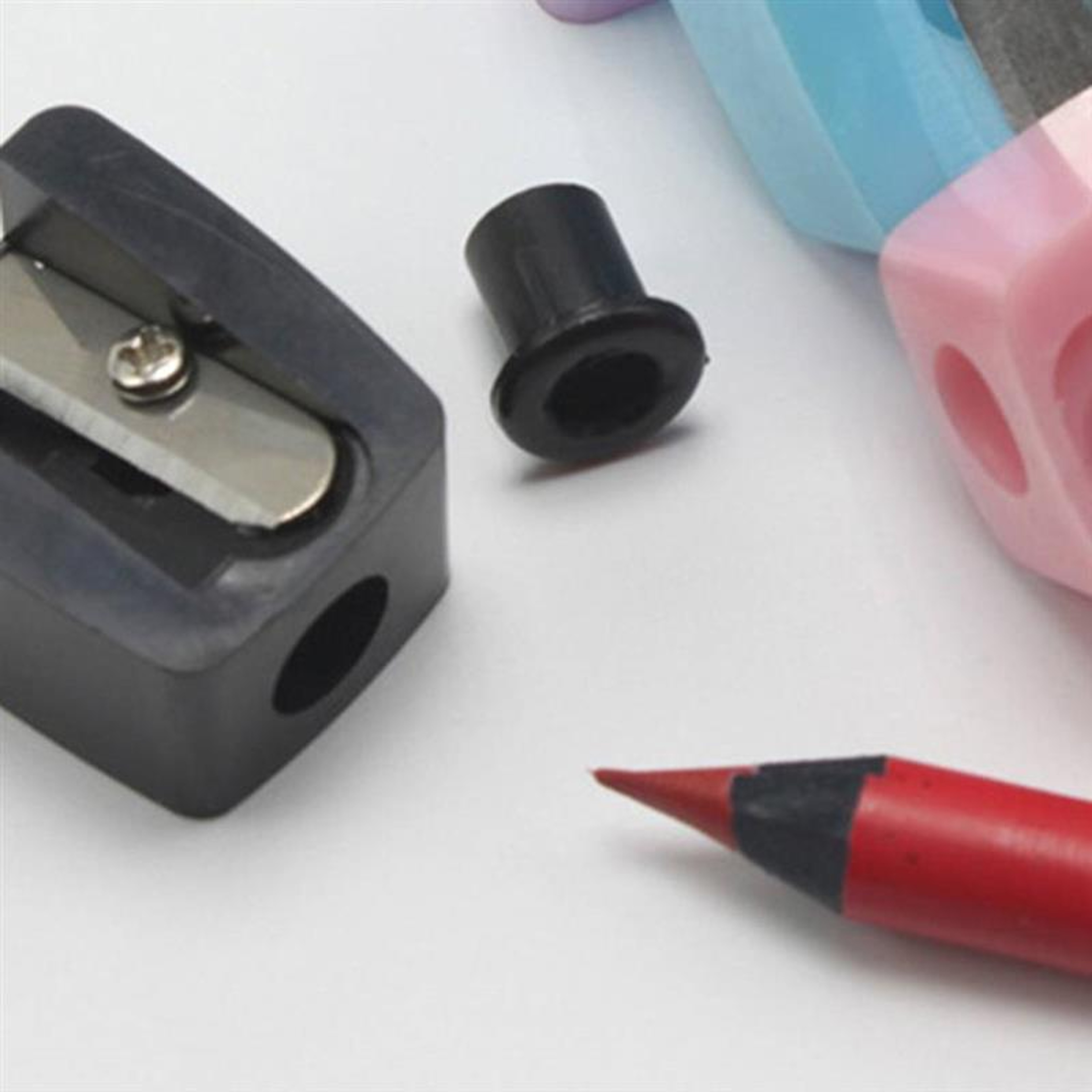 Professional Eye Makeup Pencil Sharpener for Eyeliner and Eyebrow Pencils – view 4