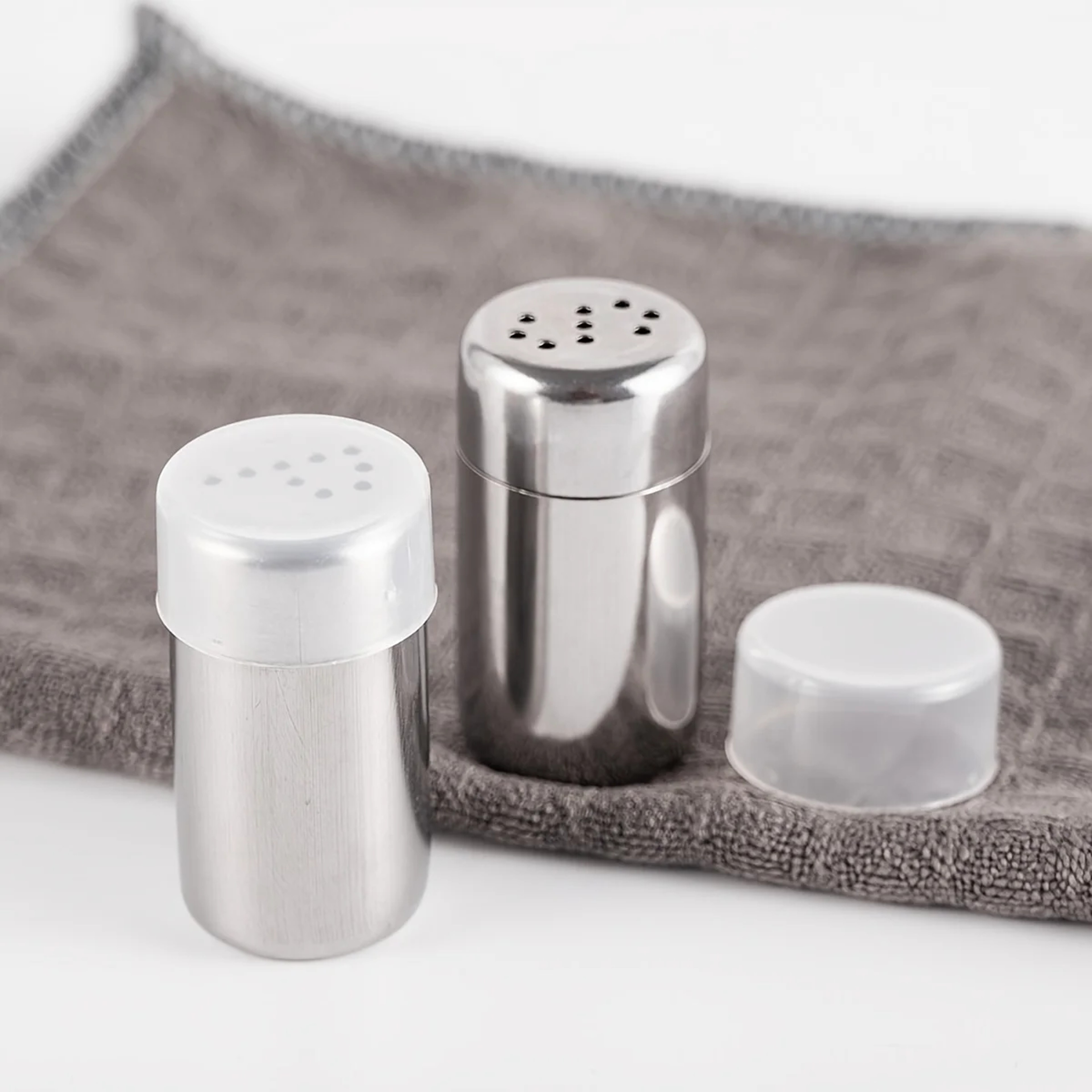 Portable Stainless Steel Mini Spice Jars Salt Pepper Shakers for Outdoor Cooking – view 7