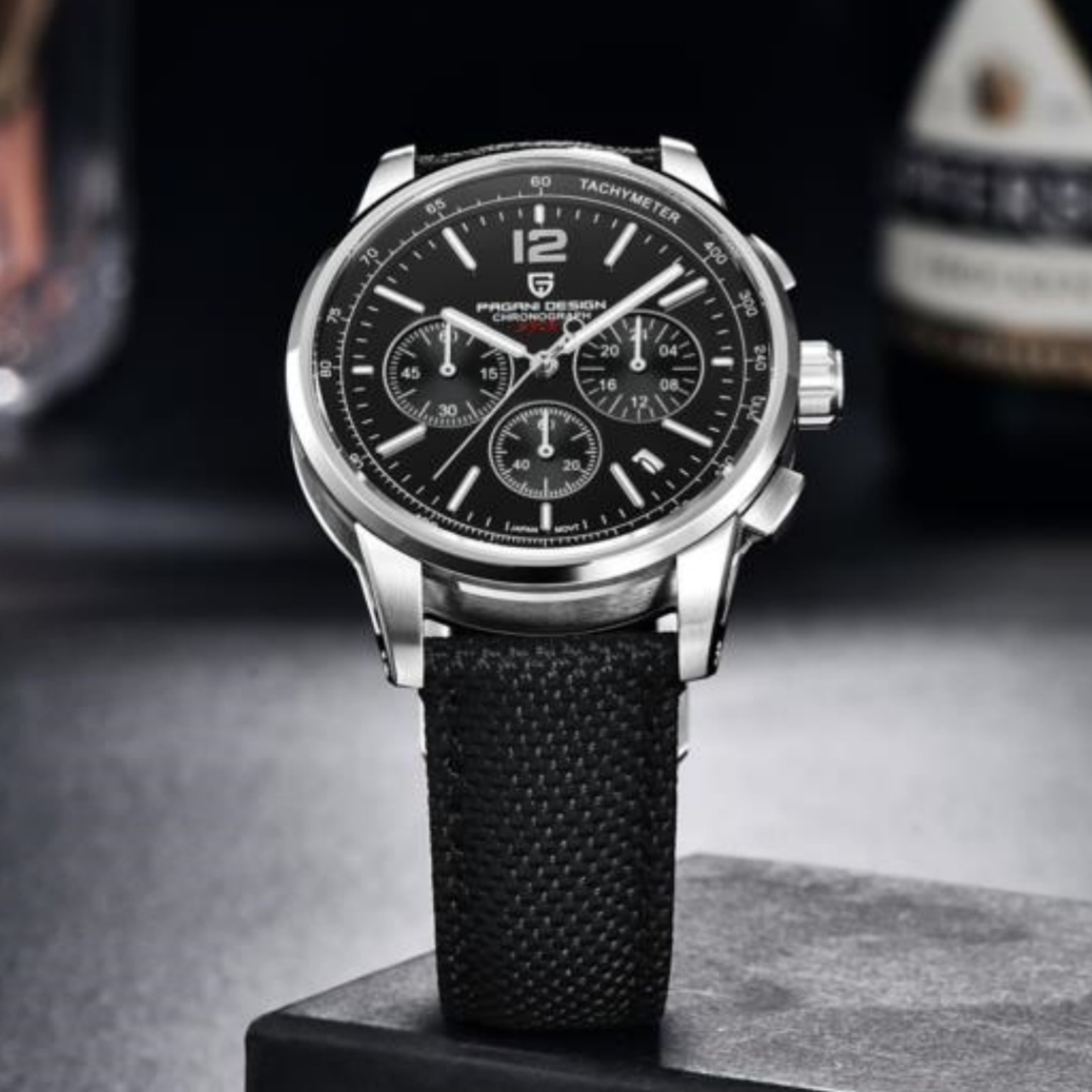 Mens Quartz Chronograph Watch with Sapphire Glass and Water Resistance – view 1