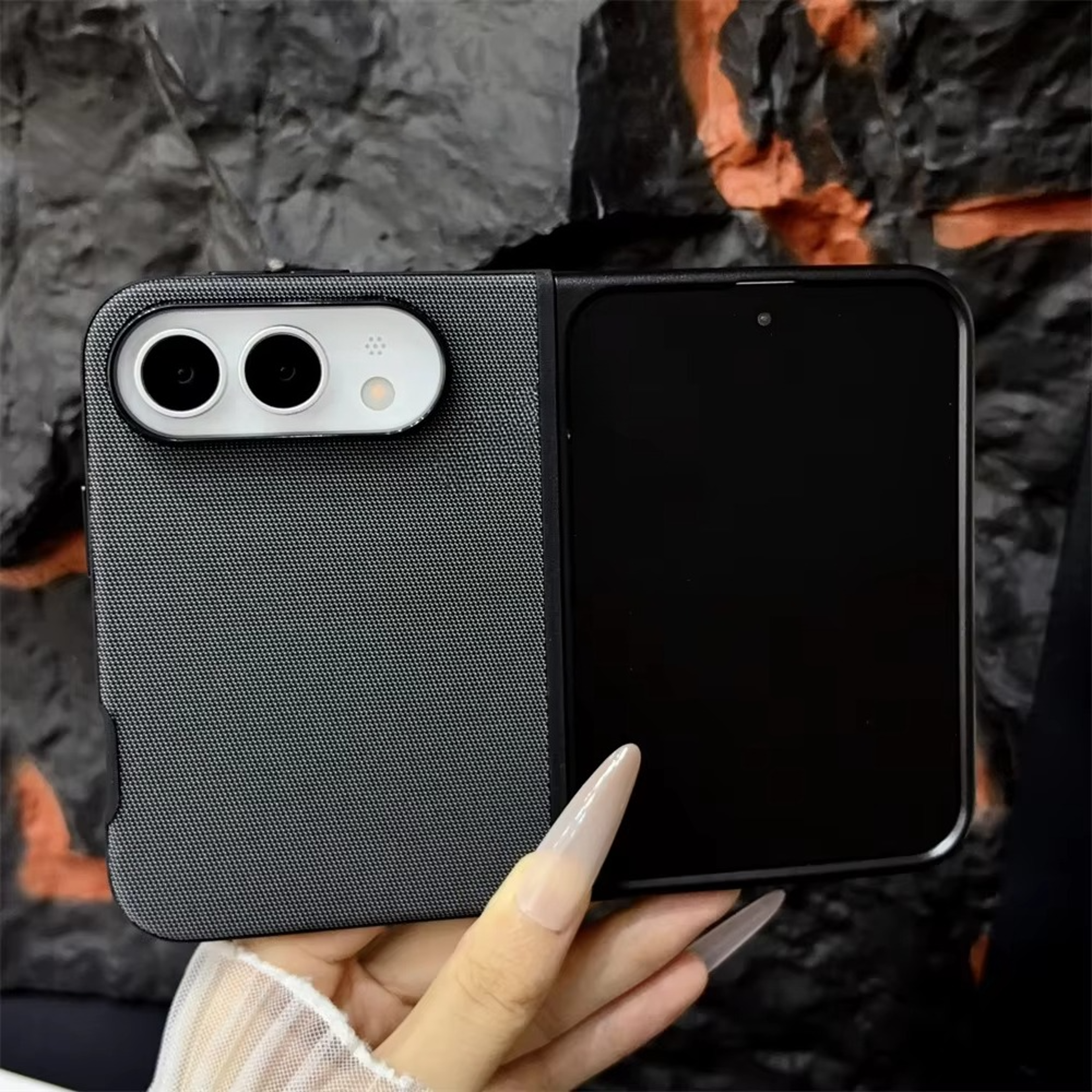 Woven Texture Magnetic Fold Case for iPhone Duo 18 Fold with MagSafe Compatibility – view 7