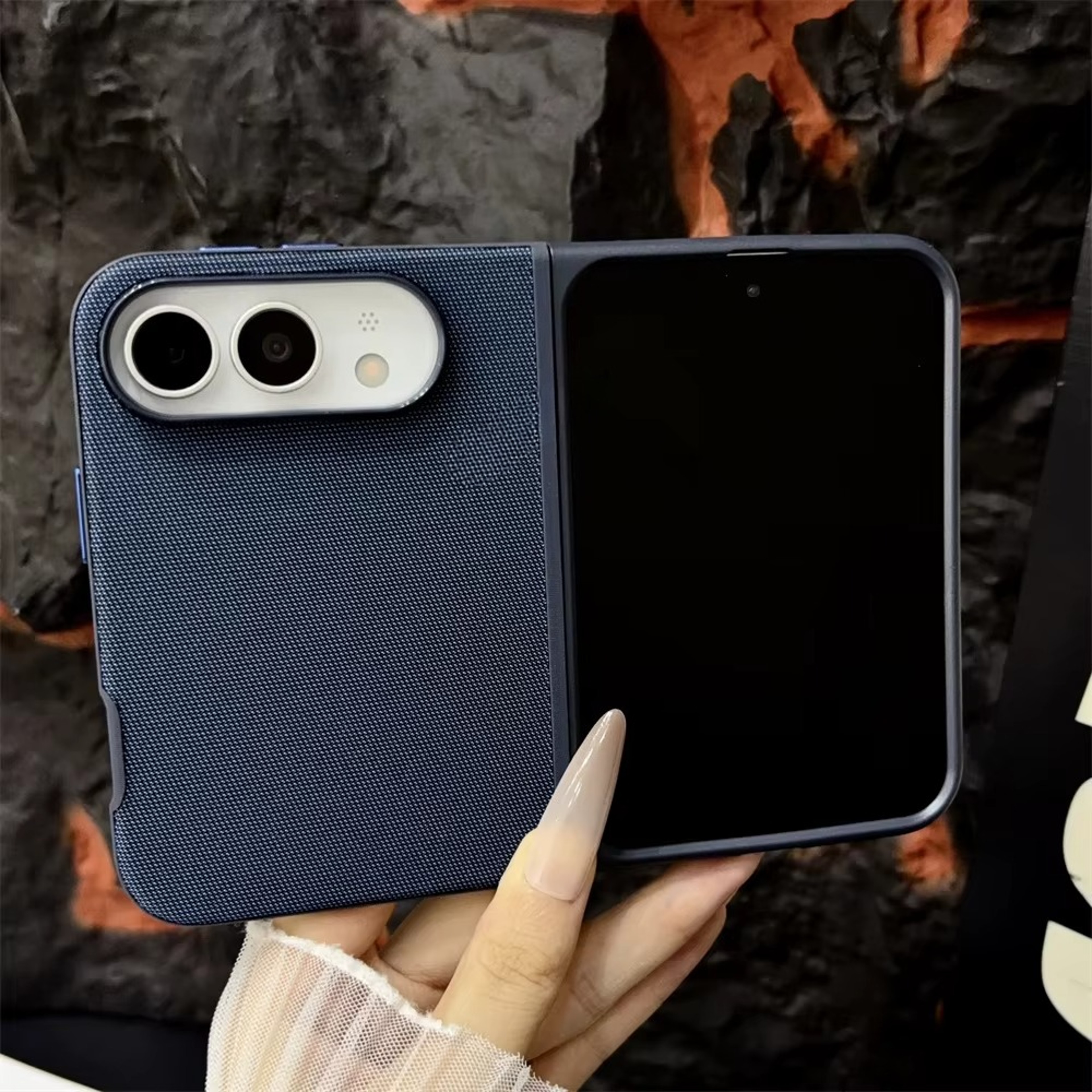 Woven Texture Magnetic Fold Case for iPhone Duo 18 Fold with MagSafe Compatibility – view 14