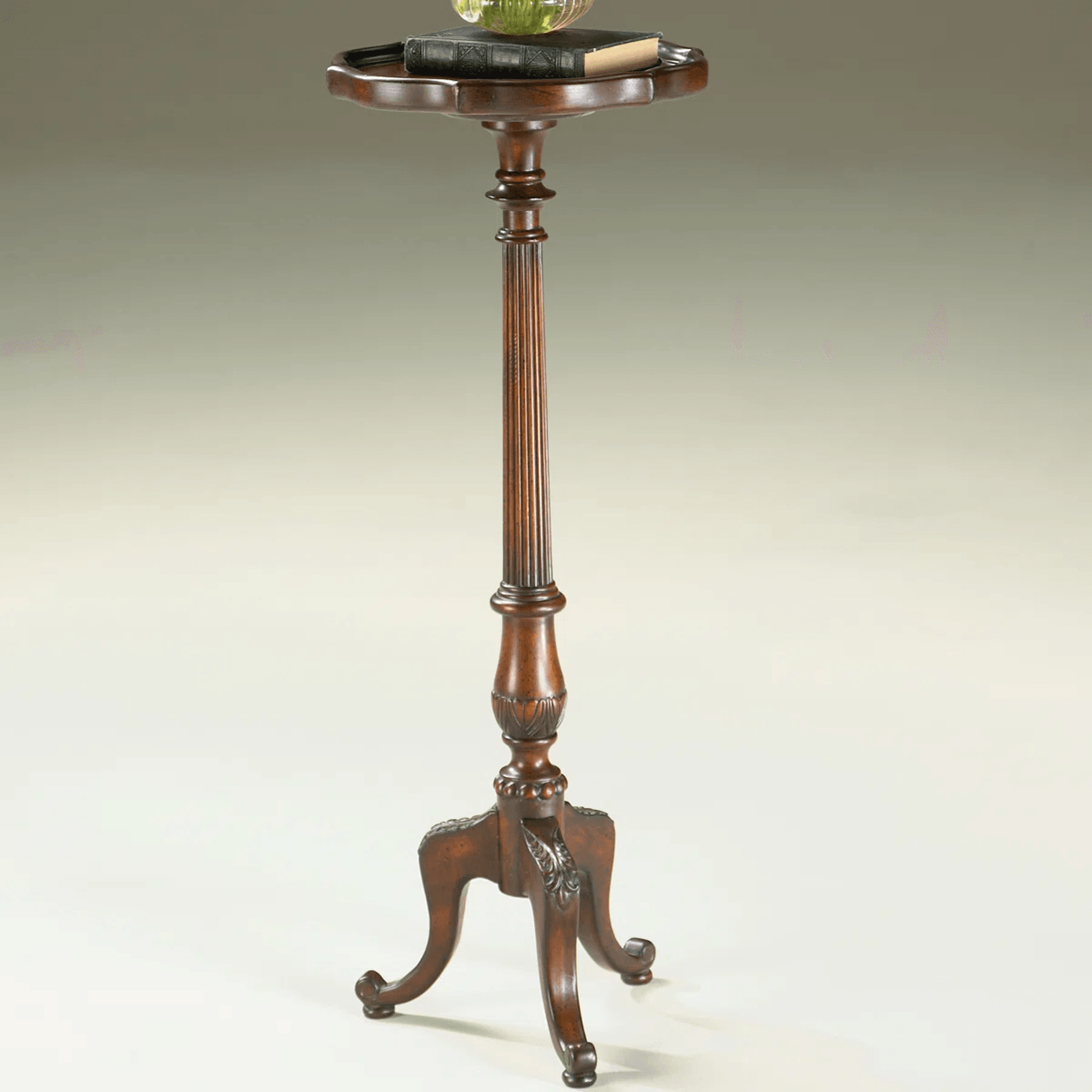 1 Tier Wooden Plant Stand With Pedestal Design And Distressed Finish 3