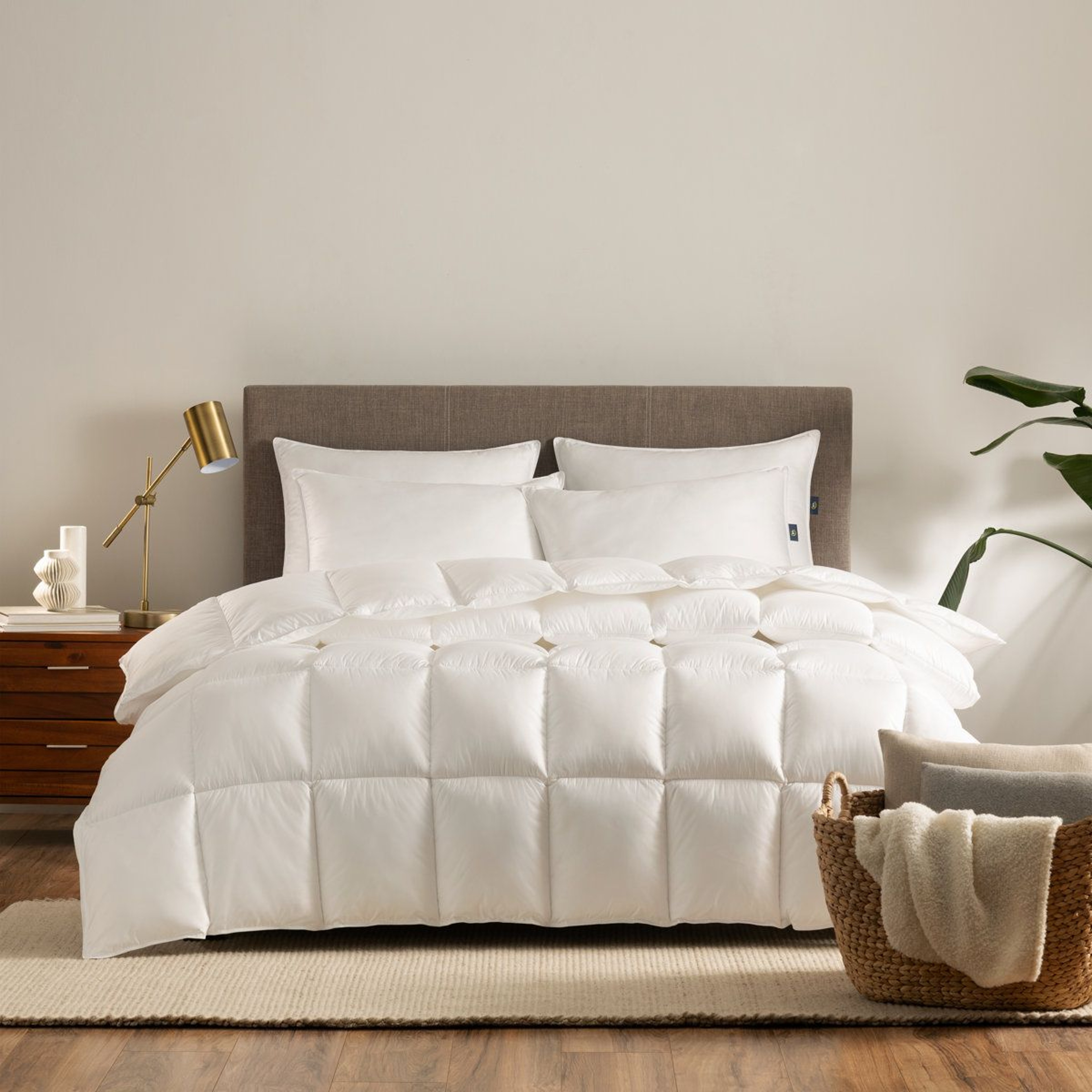 Winter Down Alternative Comforter With Soft Microfiber Cover 7