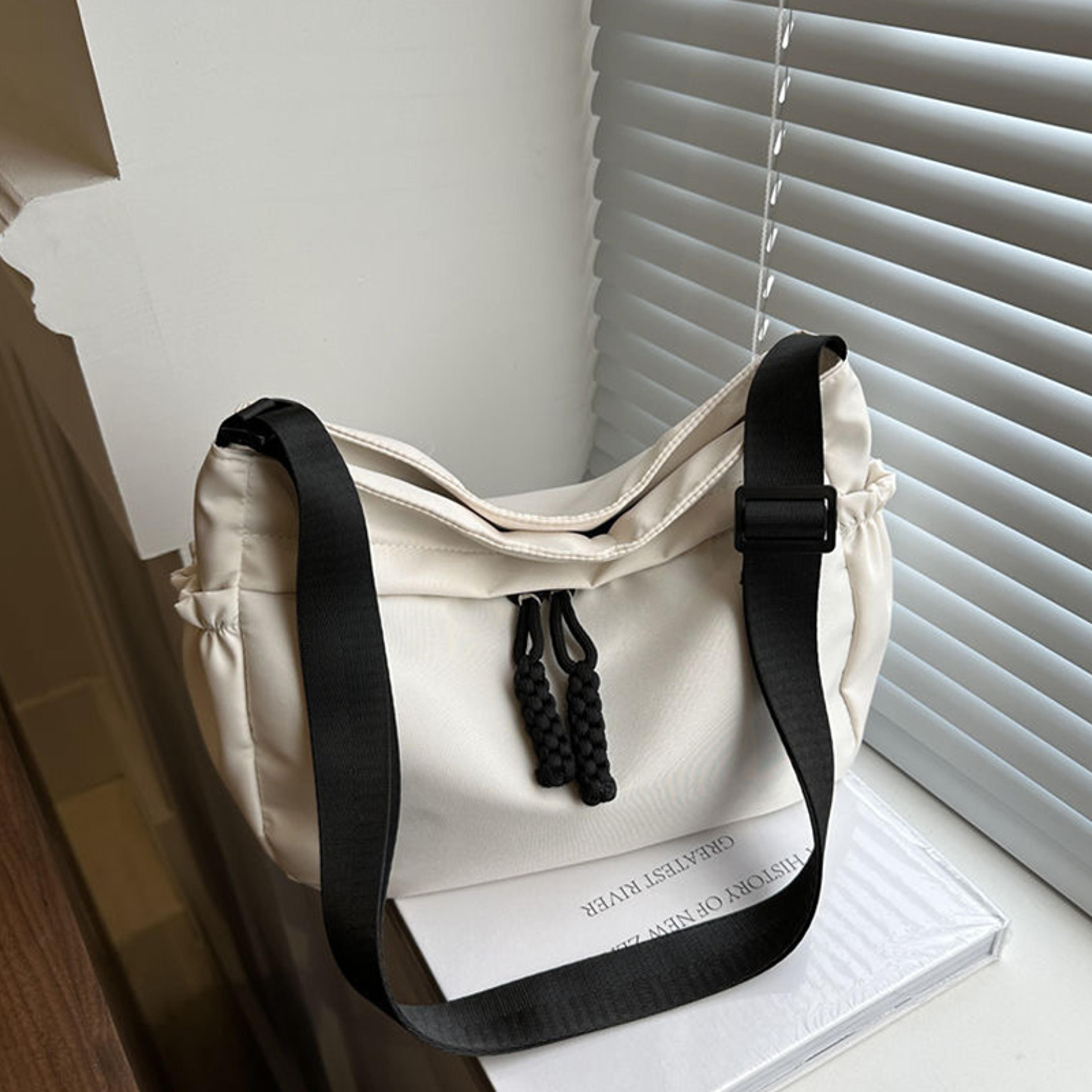 Womens Nylon Crossbody Bag Large Capacity Hobo Shoulder Purse Adjustable Strap Everyday Handbag 1