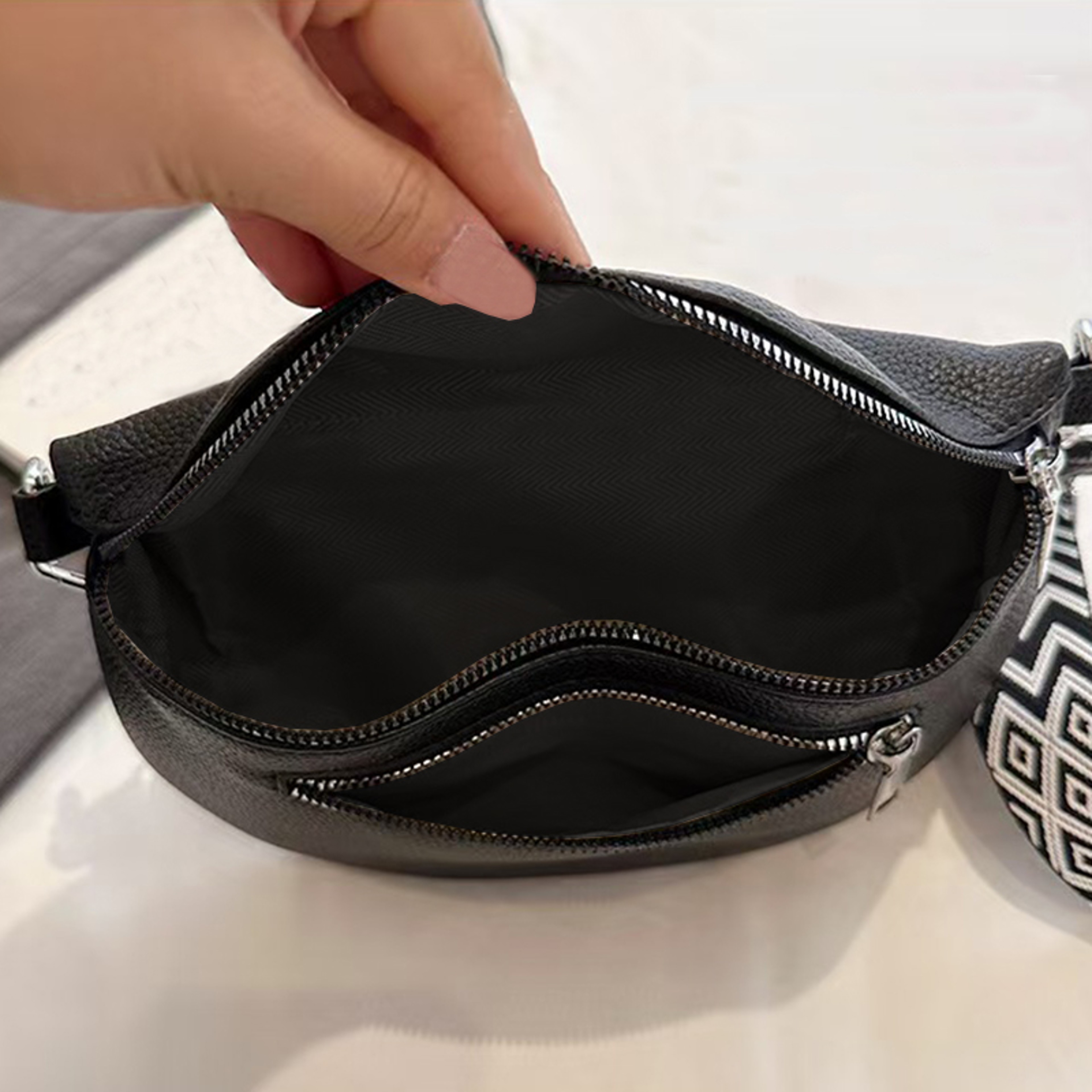 Neutral Rectangular Crossbody Bag For Men Women With Detachable Shoulder Strap 2