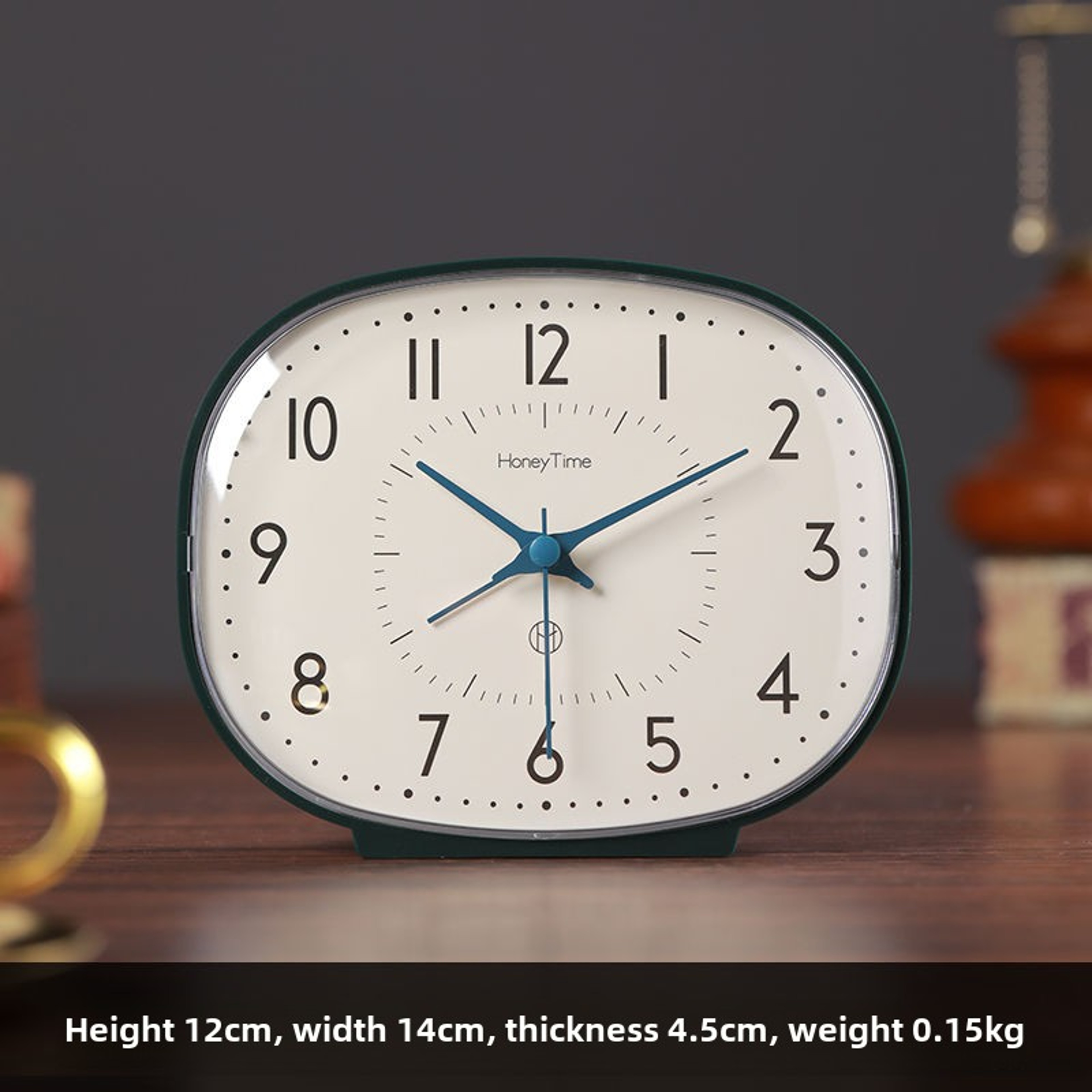 Vintage Silent Desk Alarm Clock Small Table Clock For Bedroom Kids Students Home Decor 4