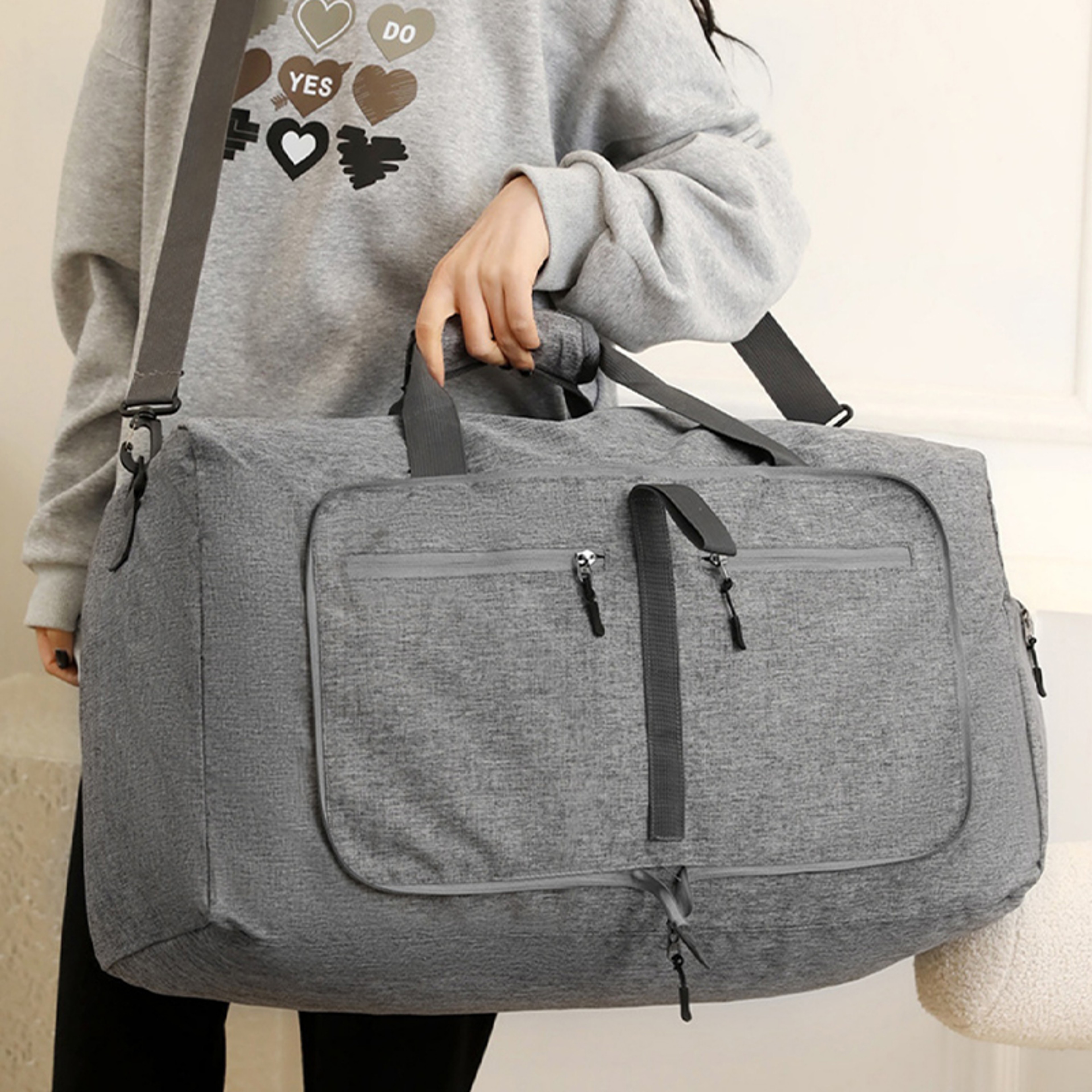 Foldable Travel Duffel Bag With Shoe Compartment 4