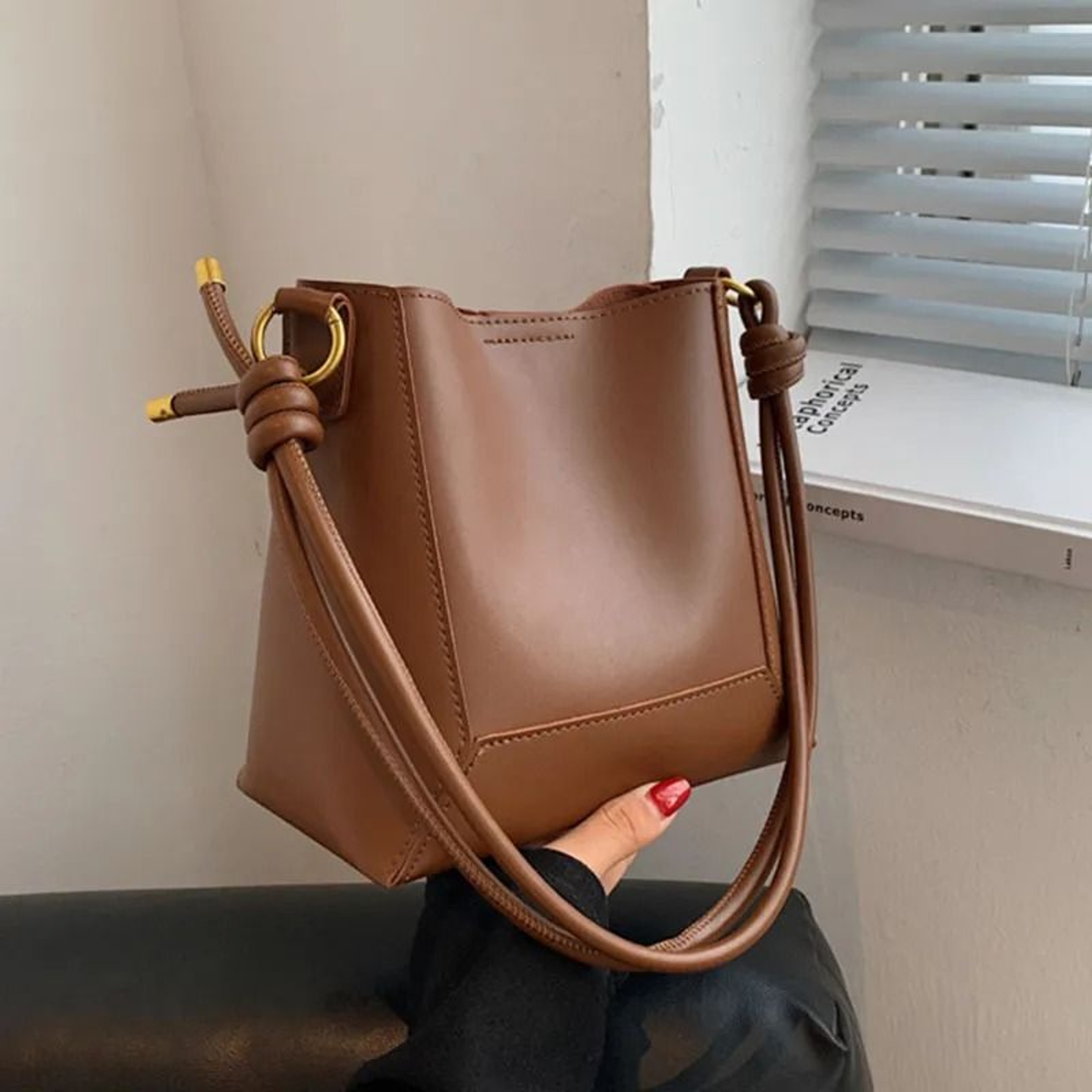 Retro PU Shoulder Crossbody Bucket Bag For Women 6