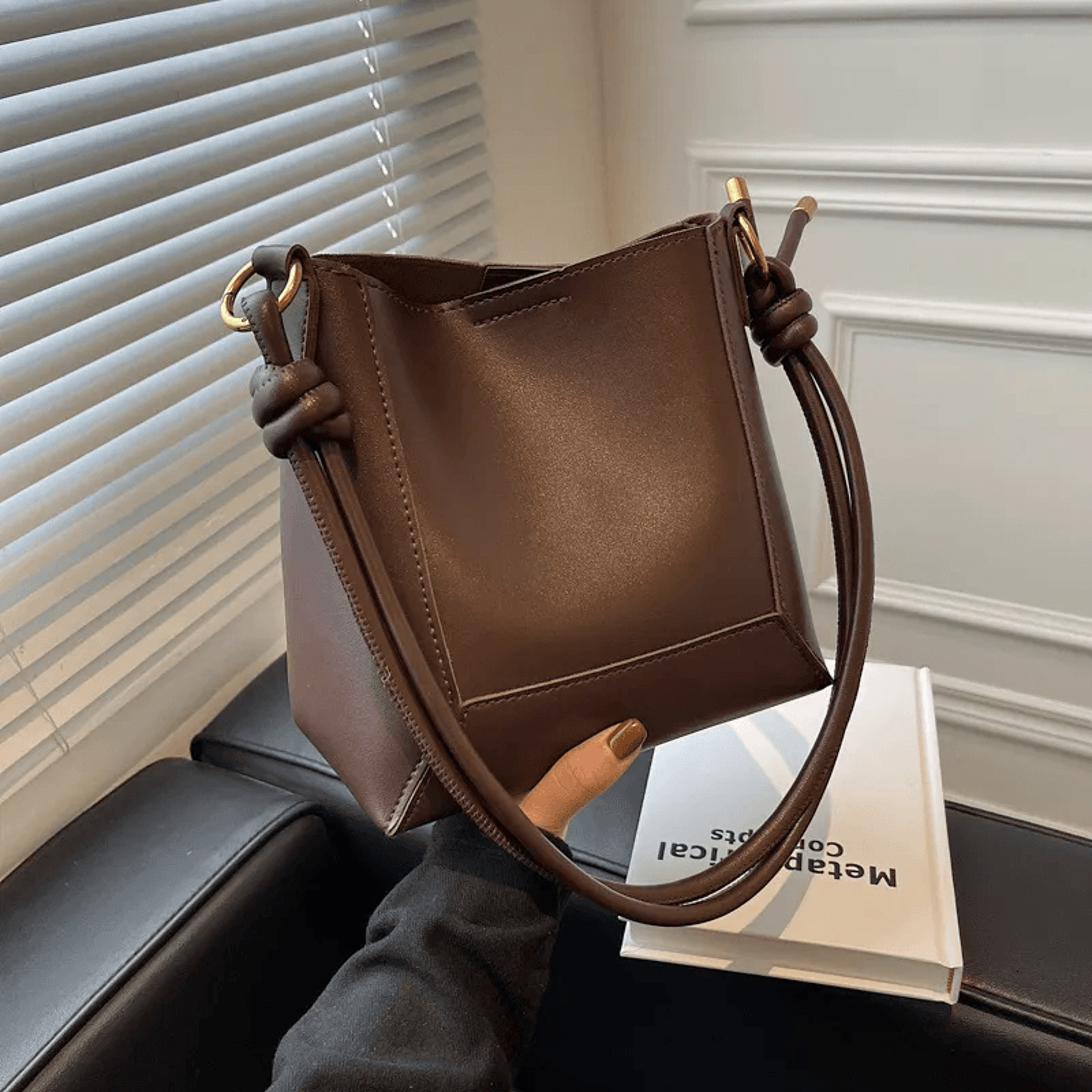 Retro PU Shoulder Crossbody Bucket Bag For Women 7