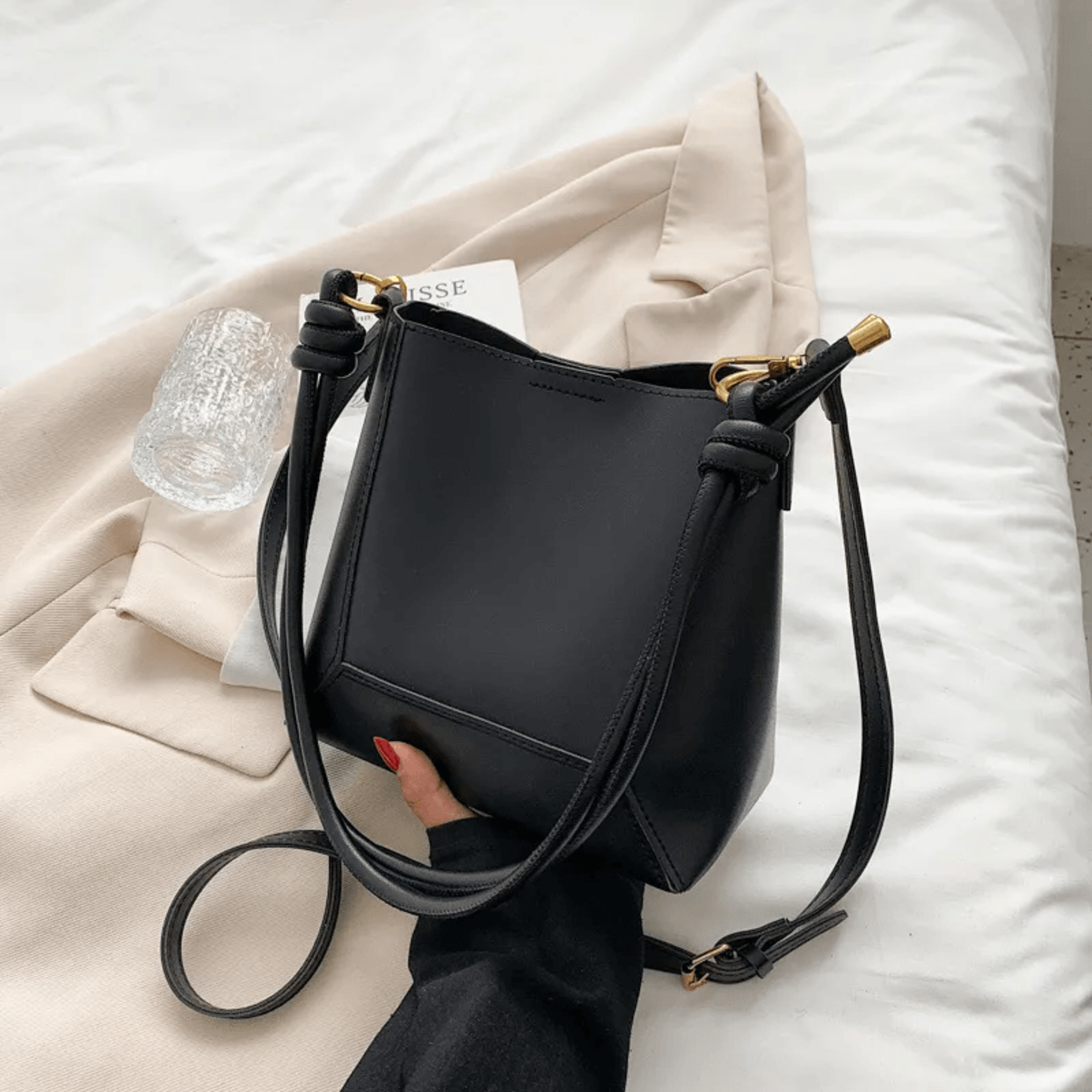 Retro PU Shoulder Crossbody Bucket Bag For Women 4