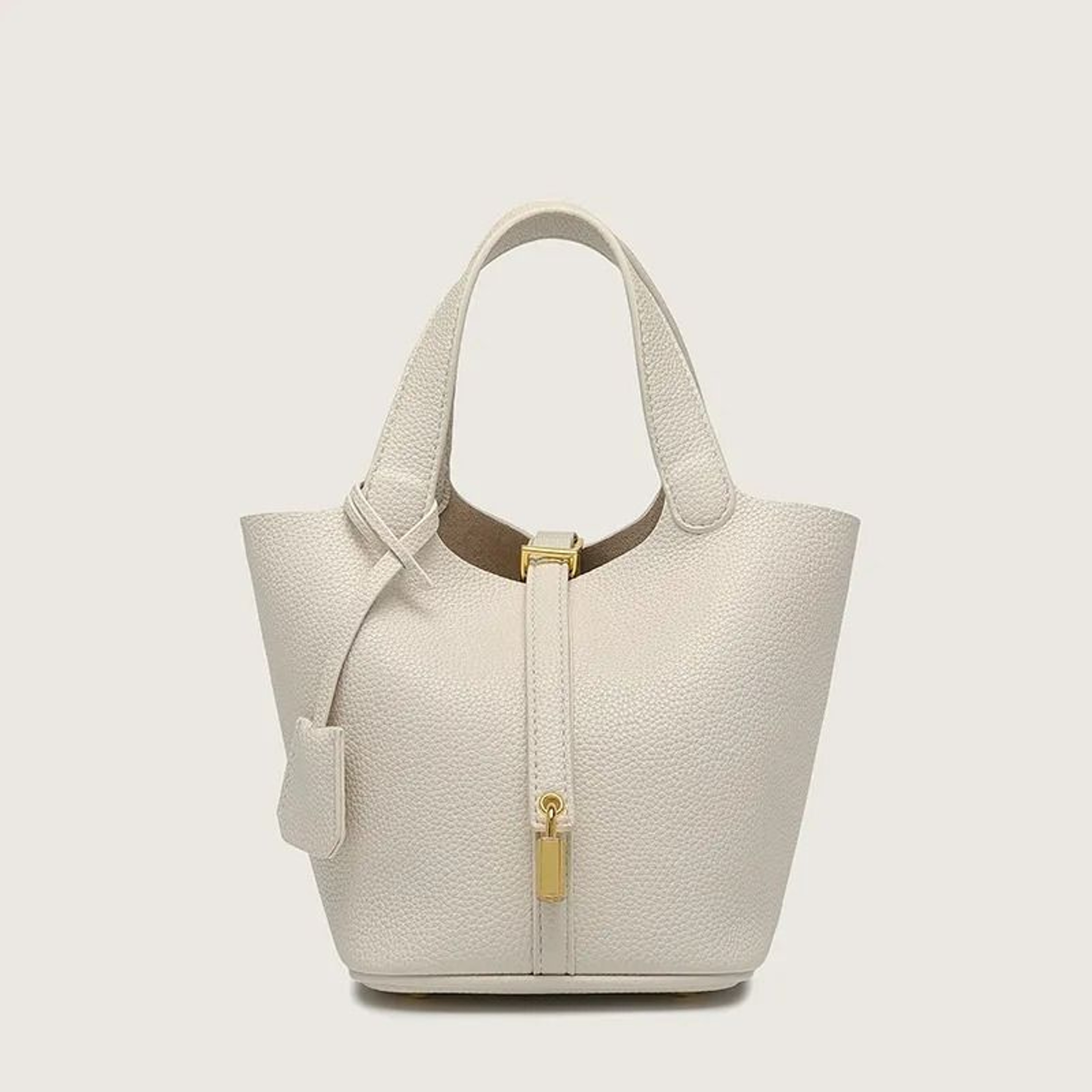 Elegant Luxury Shoulder Bag For Women With Classic Lock Closure 2