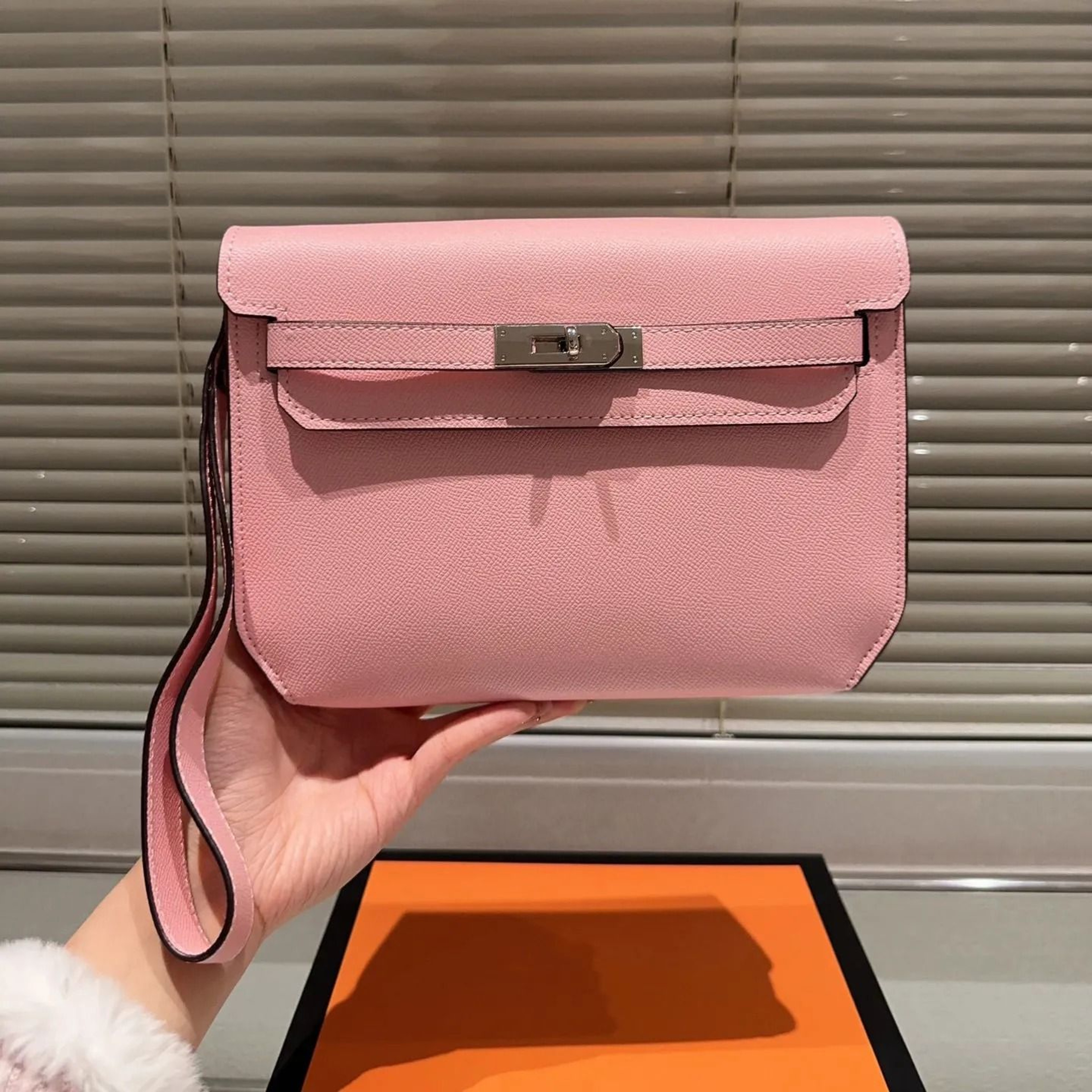 Unisex Large Capacity Crossbody Shoulder Bag 2