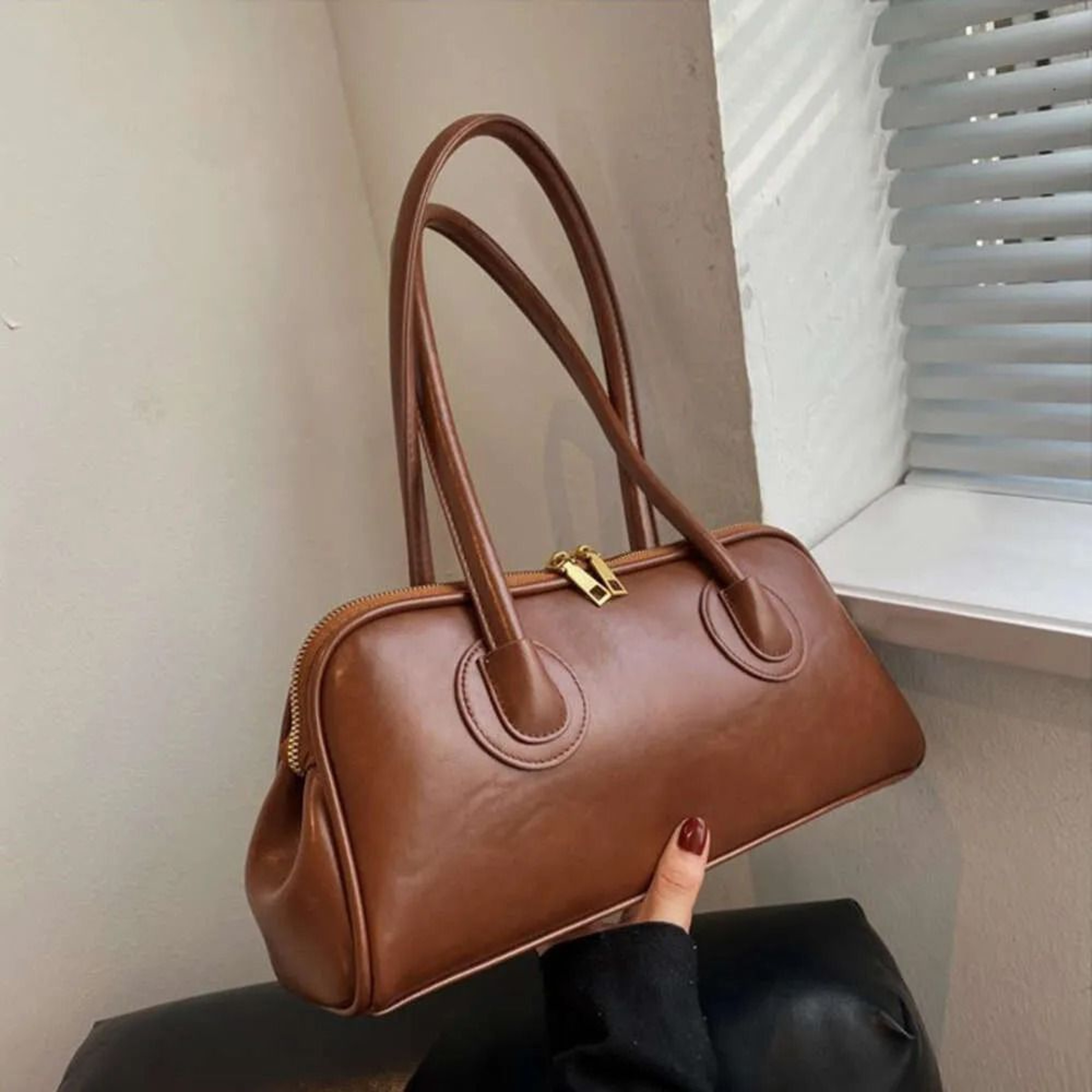 Boston Pillow Tote Women Leather Retro Bowling Bag Large Capacity Crossbody Handbag 3