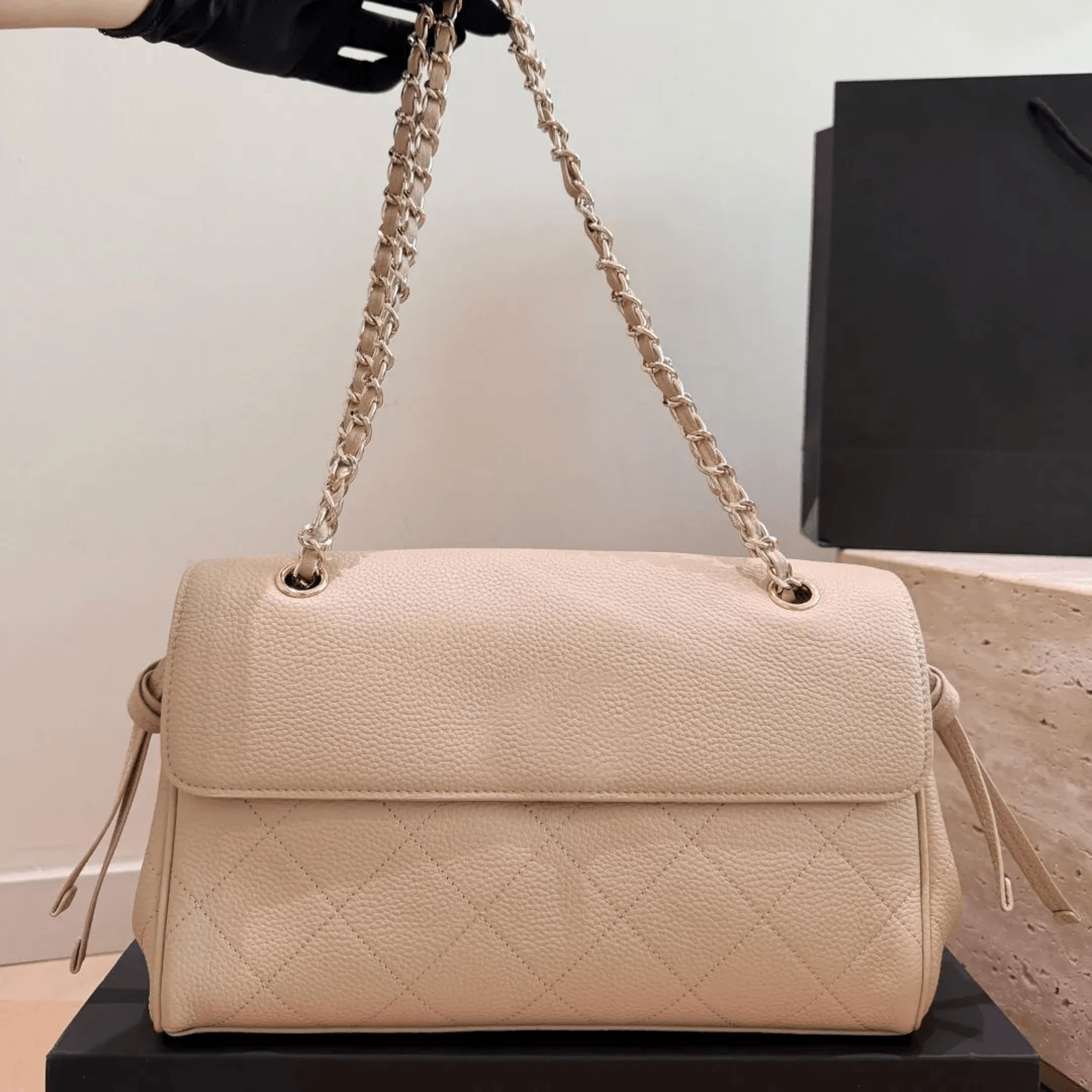 Quilted Cowhide Chain Shoulder Bag For Women Large Capacity Flap Messenger Purse 2