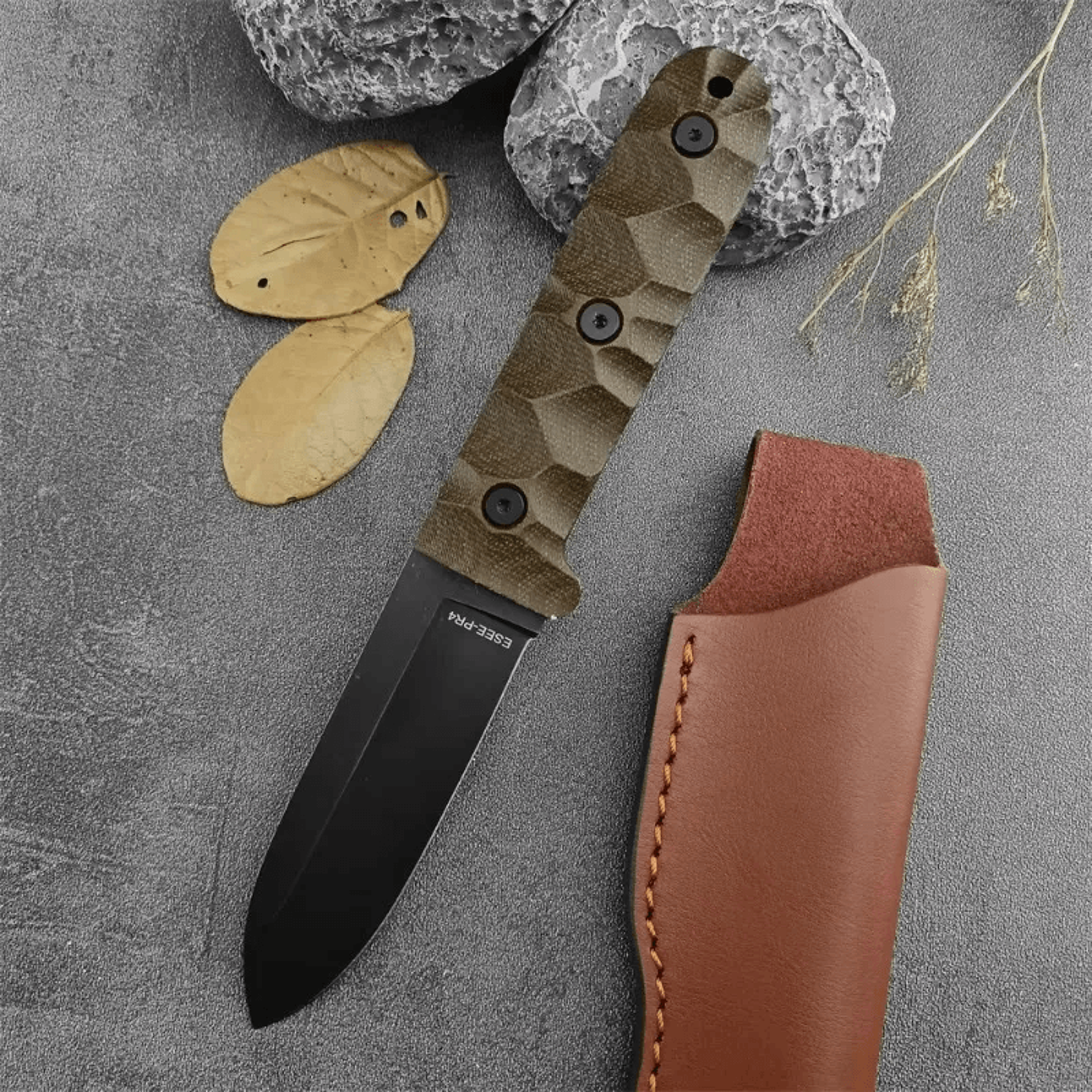Fixed Blade Bushcraft Knife With Sheath 2