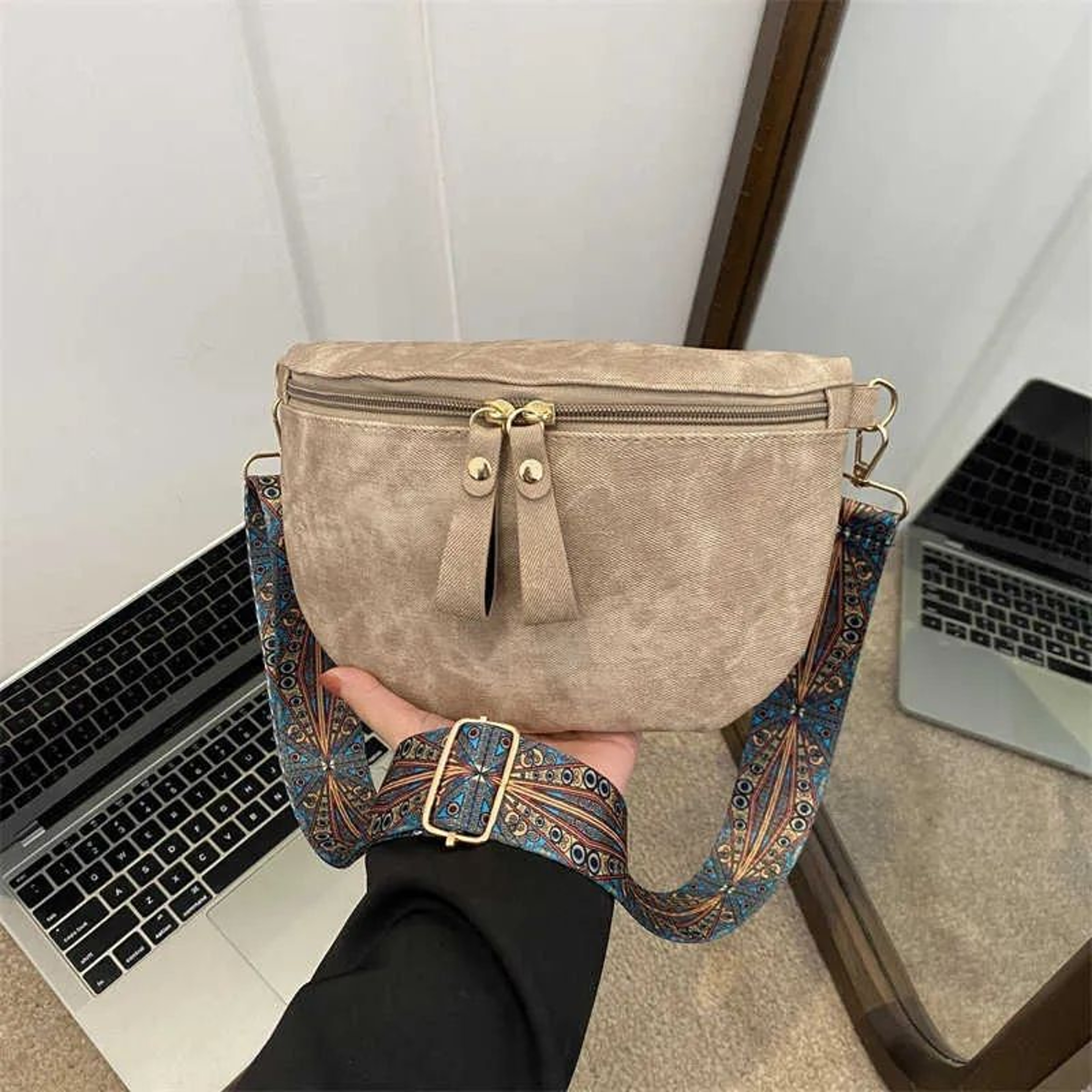 PU Leather Waist Bag With Wide Strap Solid Color Hobo Crossbody Purse 3