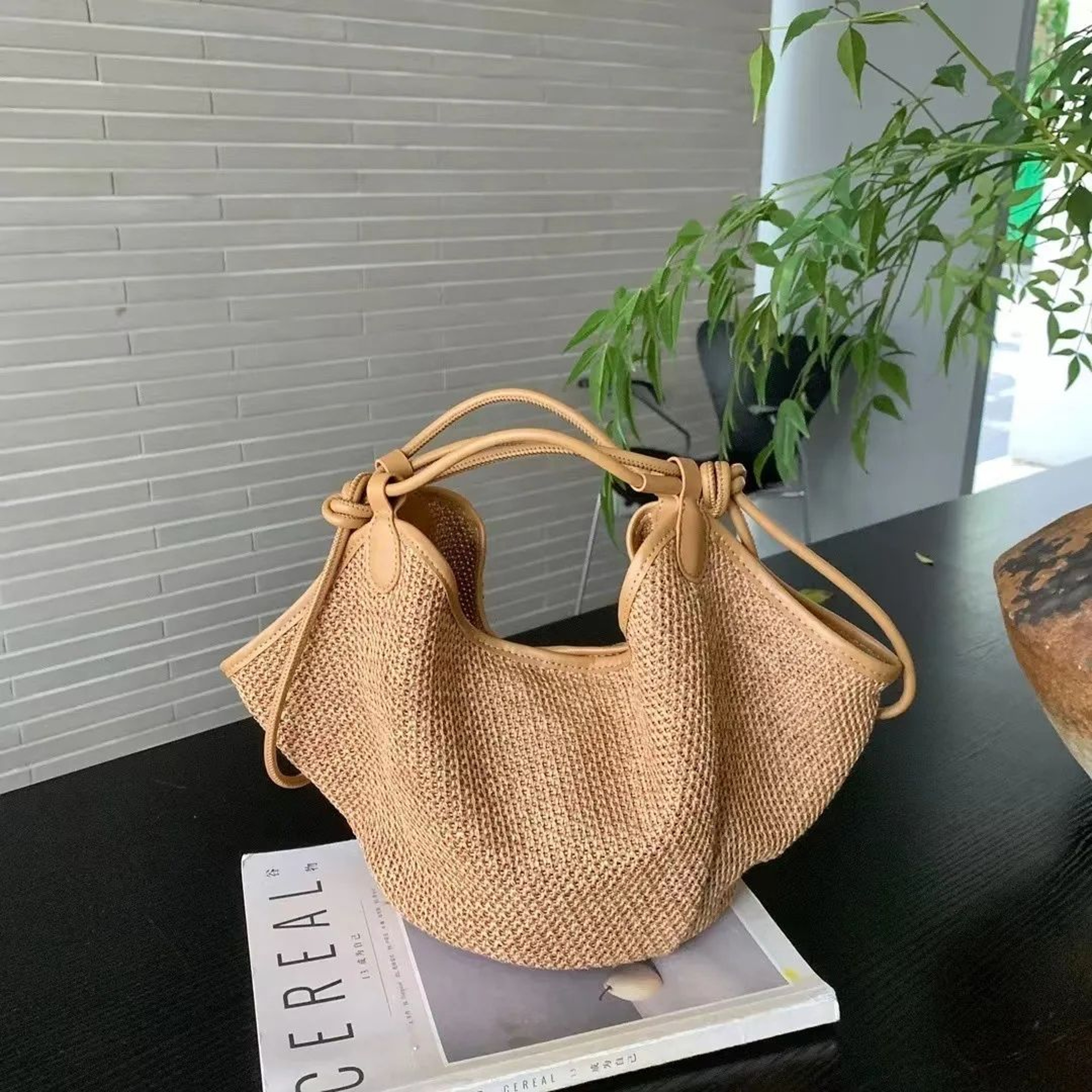 Womens Large Capacity Straw Tote Bag With Dumpling Shape And Shoulder Strap 0
