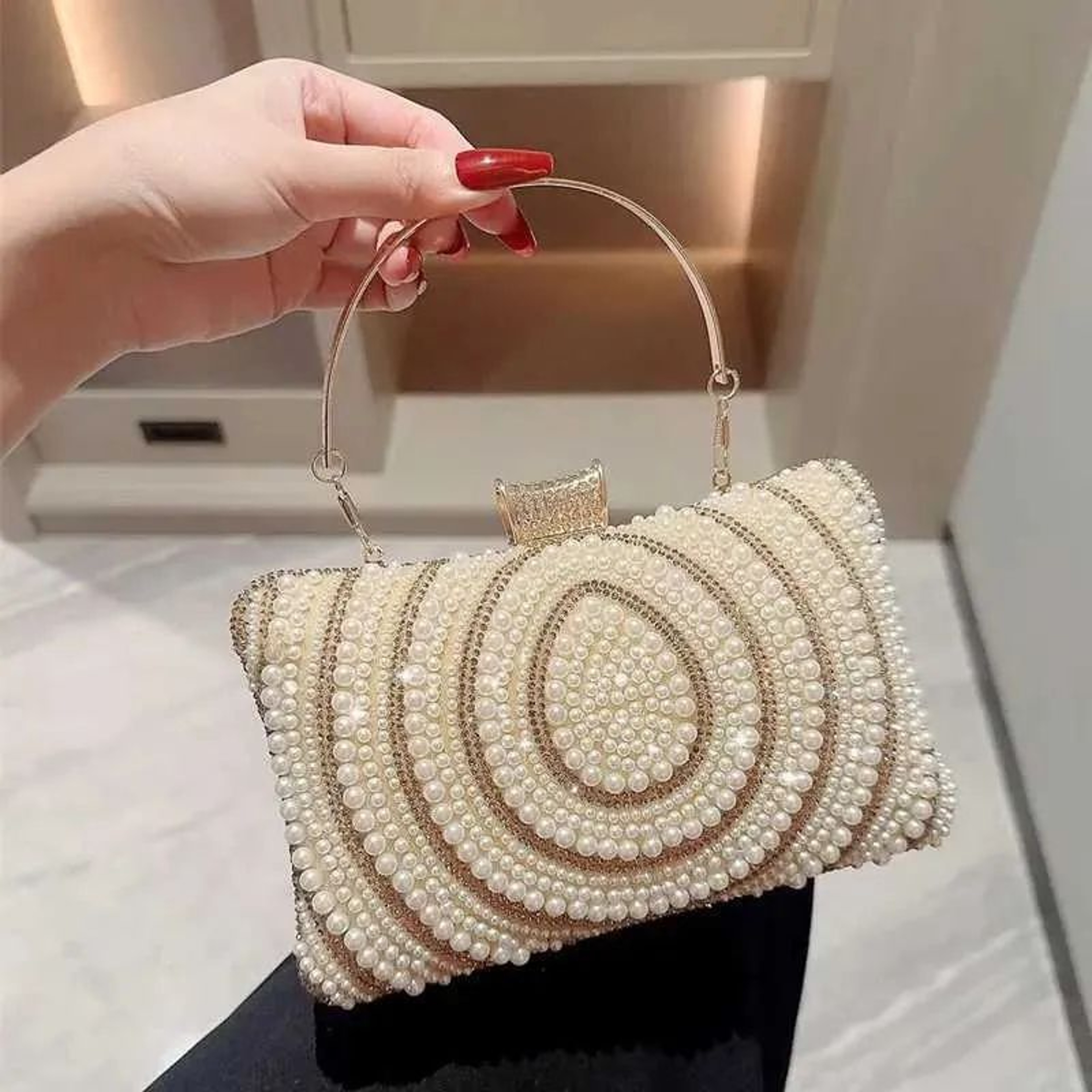 Handmade Pearl Clutch Bag With Chain Shoulder Strap For Weddings And Evening Events 0