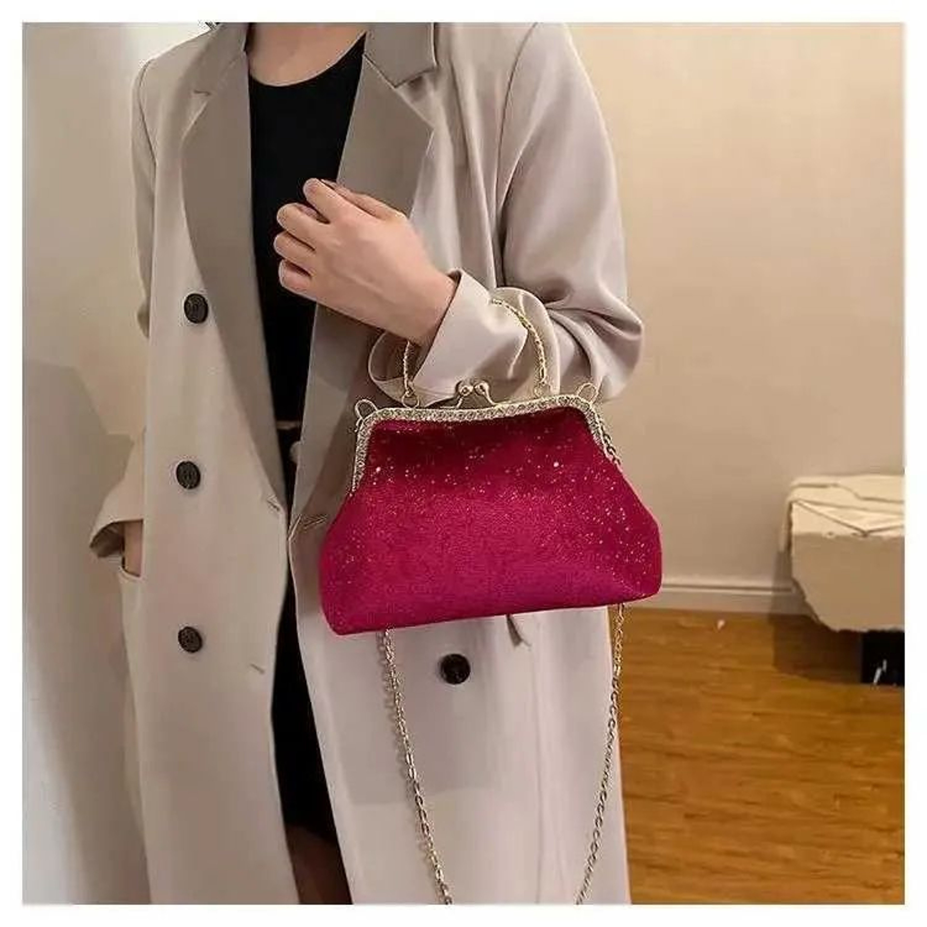 Women Velvet Clutch Bag With Chain Strap For Evening And Dinner Events 3