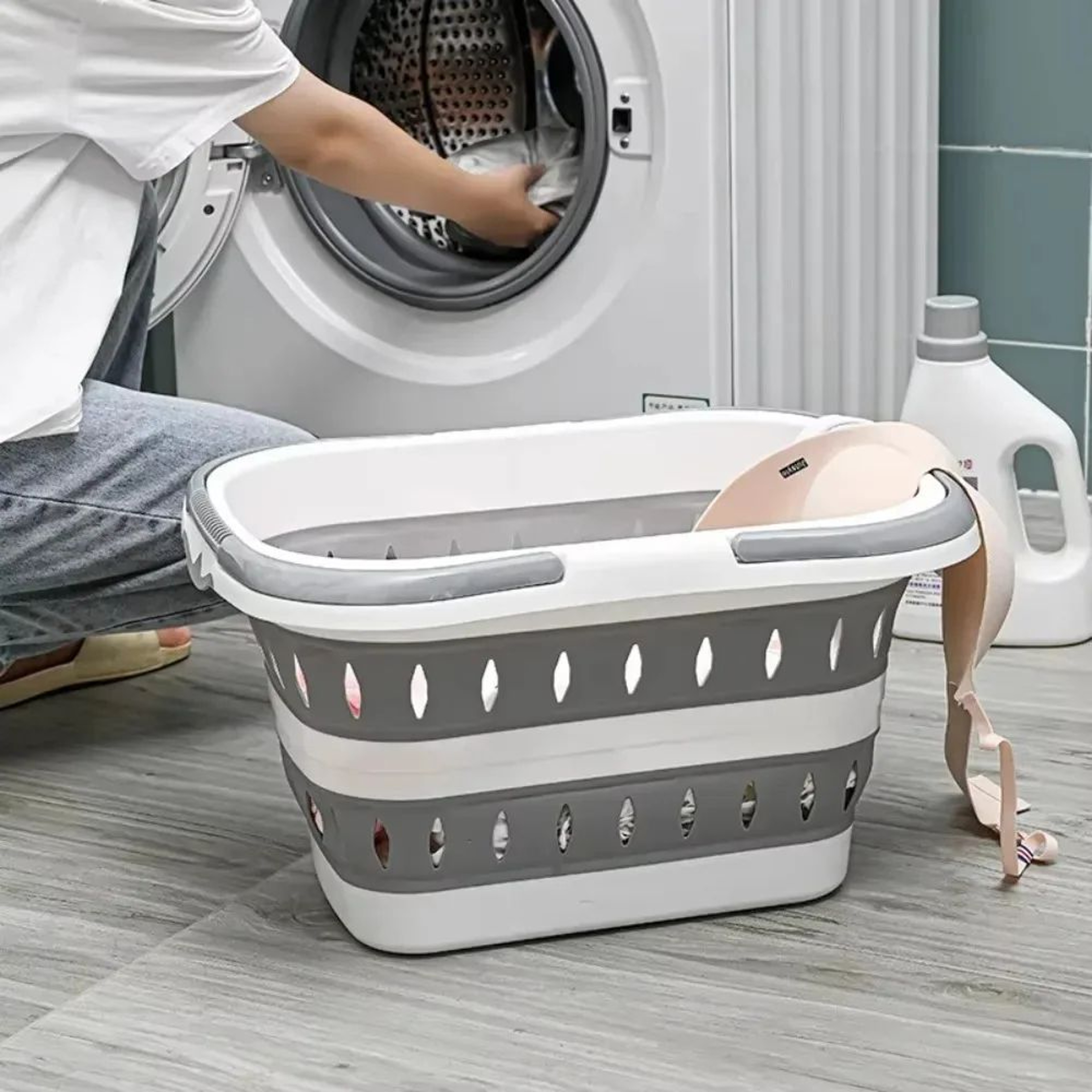 WallFlex Foldable Laundry Basket  Wall Mounted PP Dirty Clothes Hamper With Handle 2