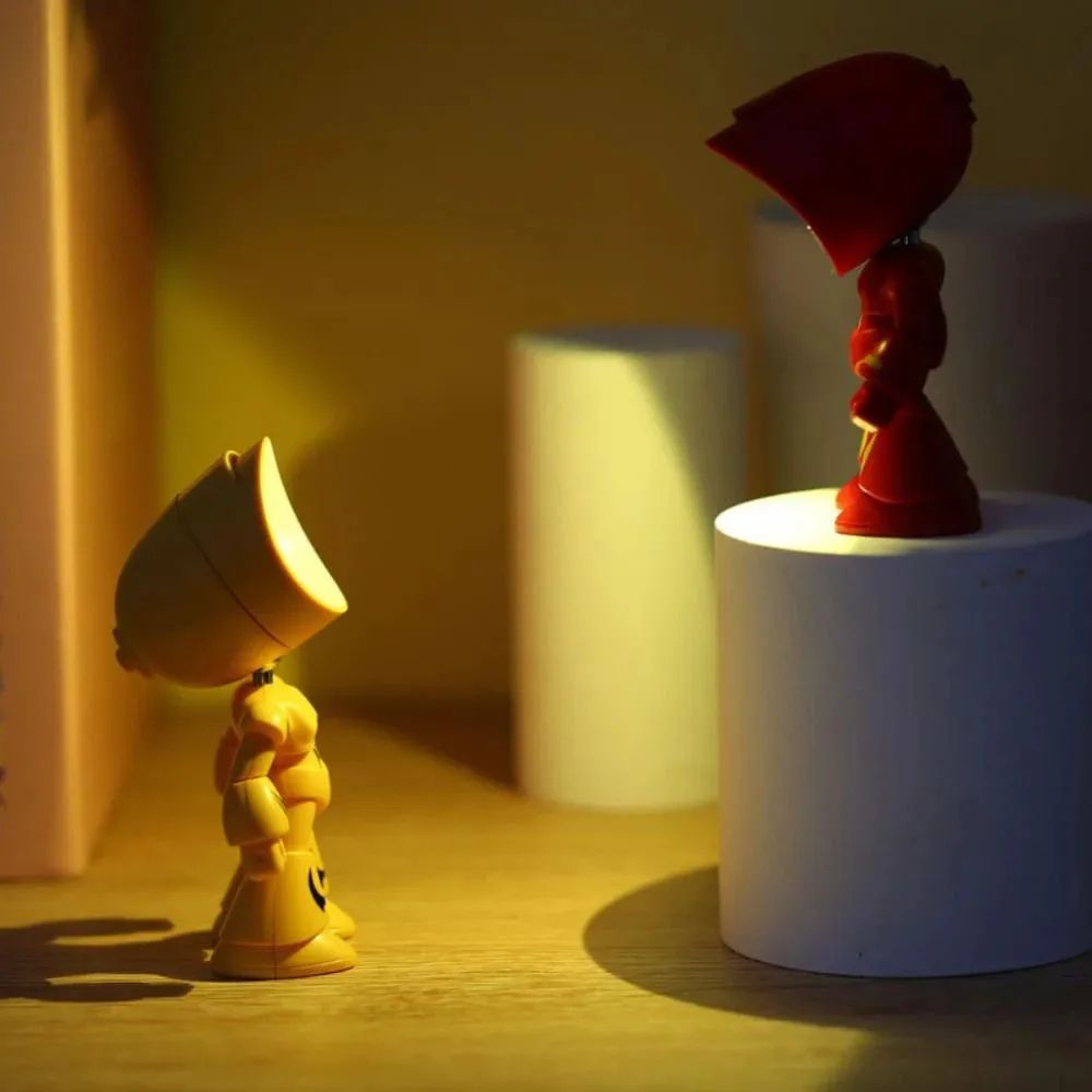 Mini Cartoon Folding LED Desk Lamp  Adjustable Dimmable Battery Powered Night Light 4