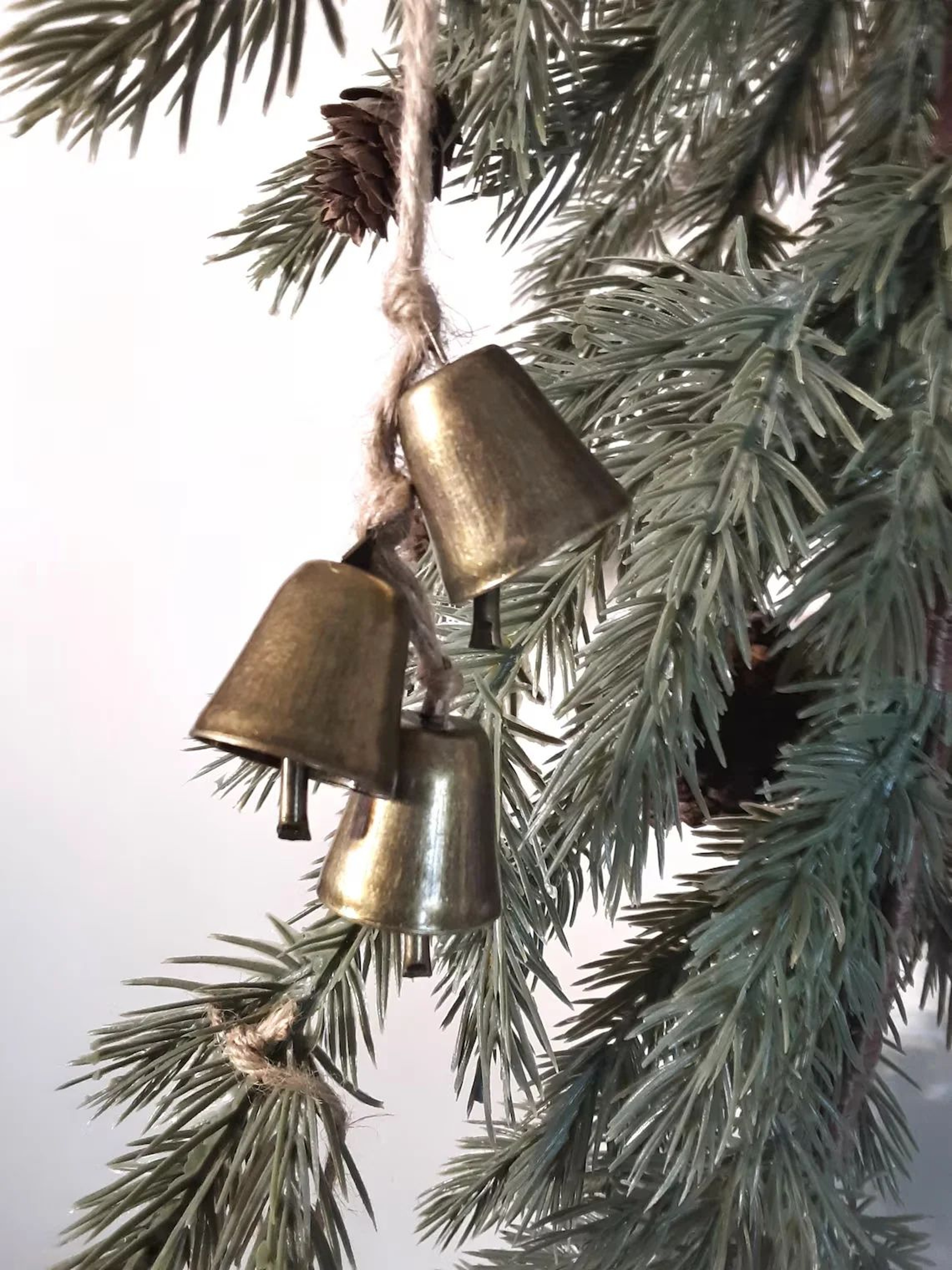 Vintage Hanging Cow Bells Christmas Ornaments  Rustic Antique Bell Tree Decorations 7