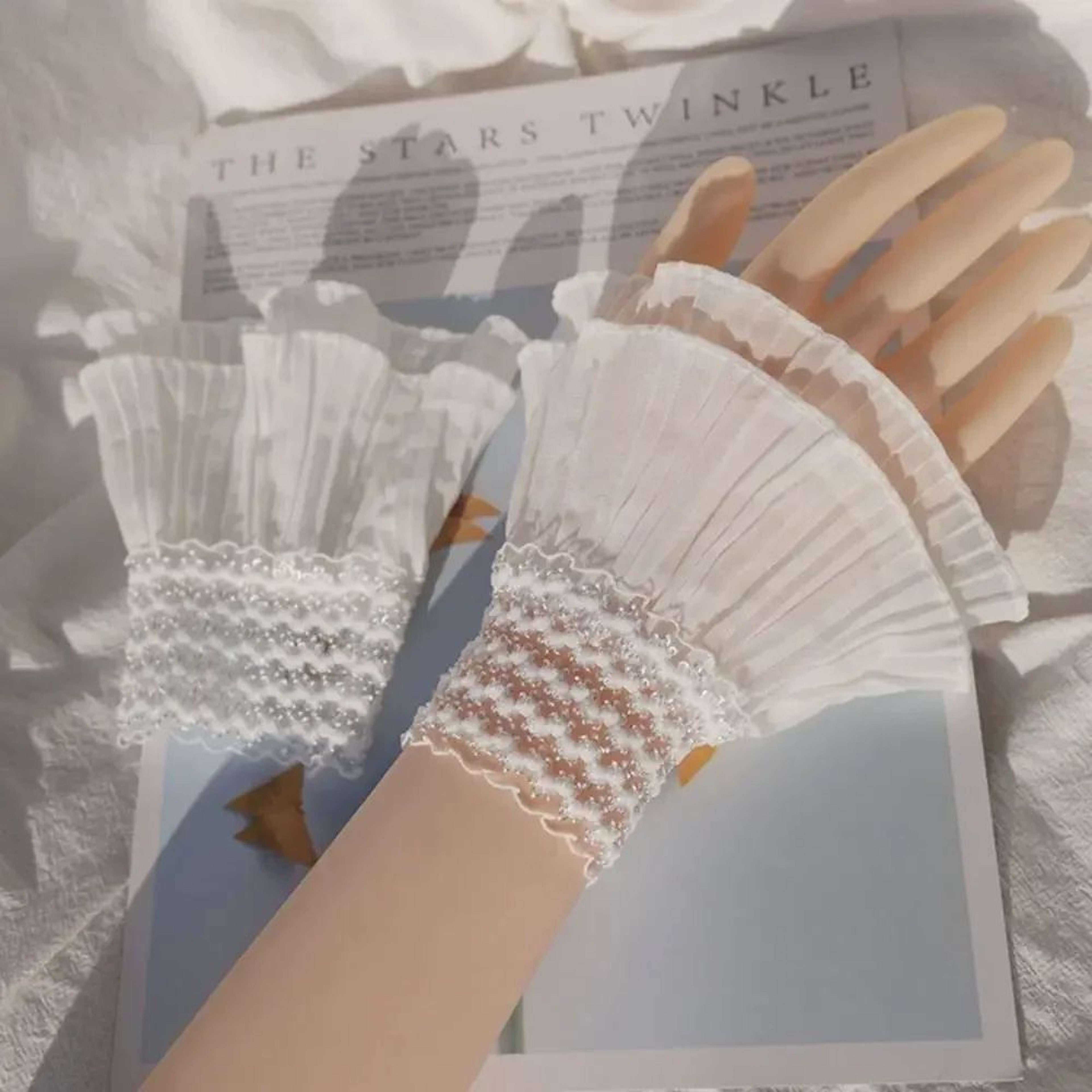 1 Pair Lace Detachable Sleeve Cuffs  Ruffle Fake Cuffs Sun Protection Wrist Sleeves For Women Sweat 6