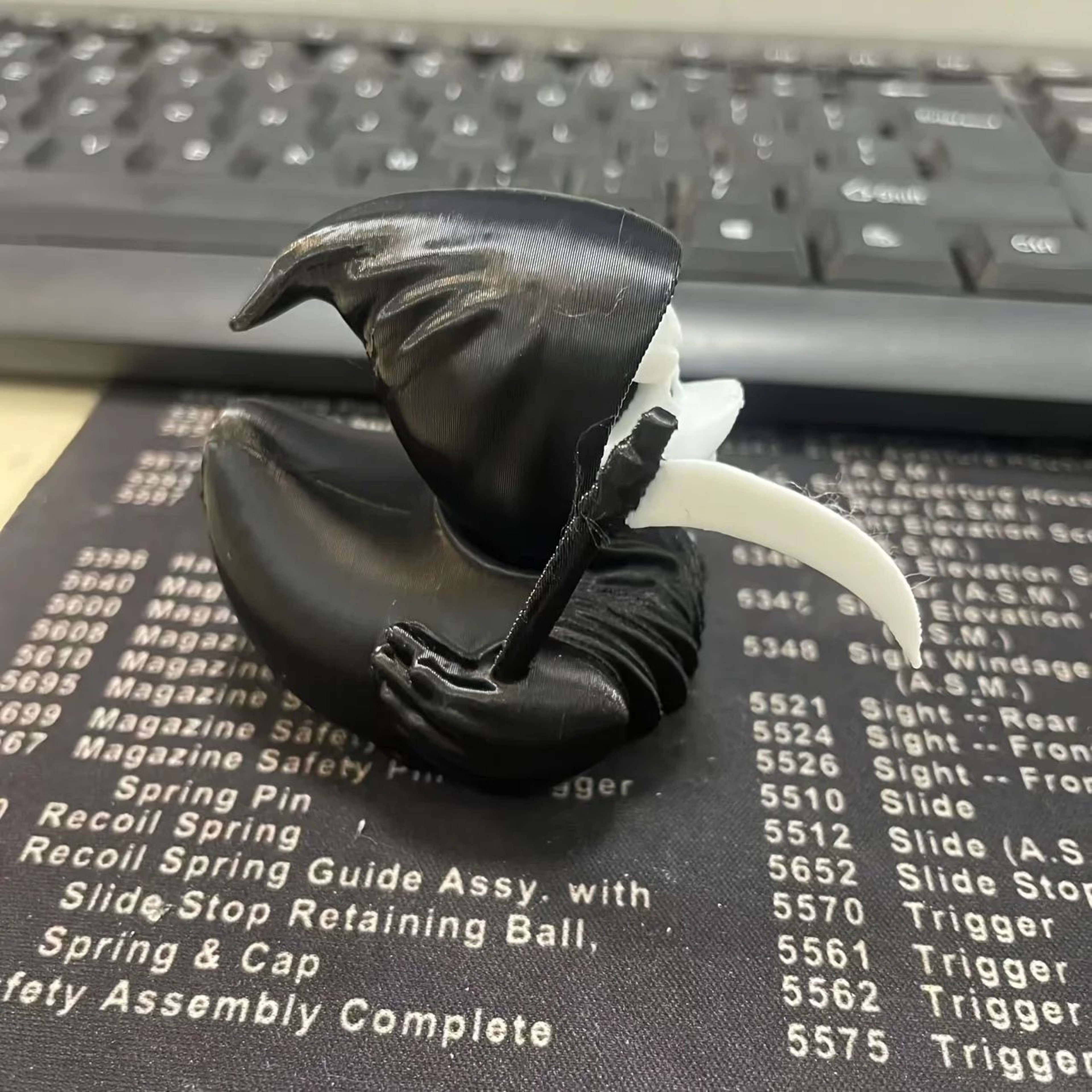 Grim Reaper Duck Statue  3D Scary Resin Death Duck Figurine For Halloween Haunted House Party  Home 4