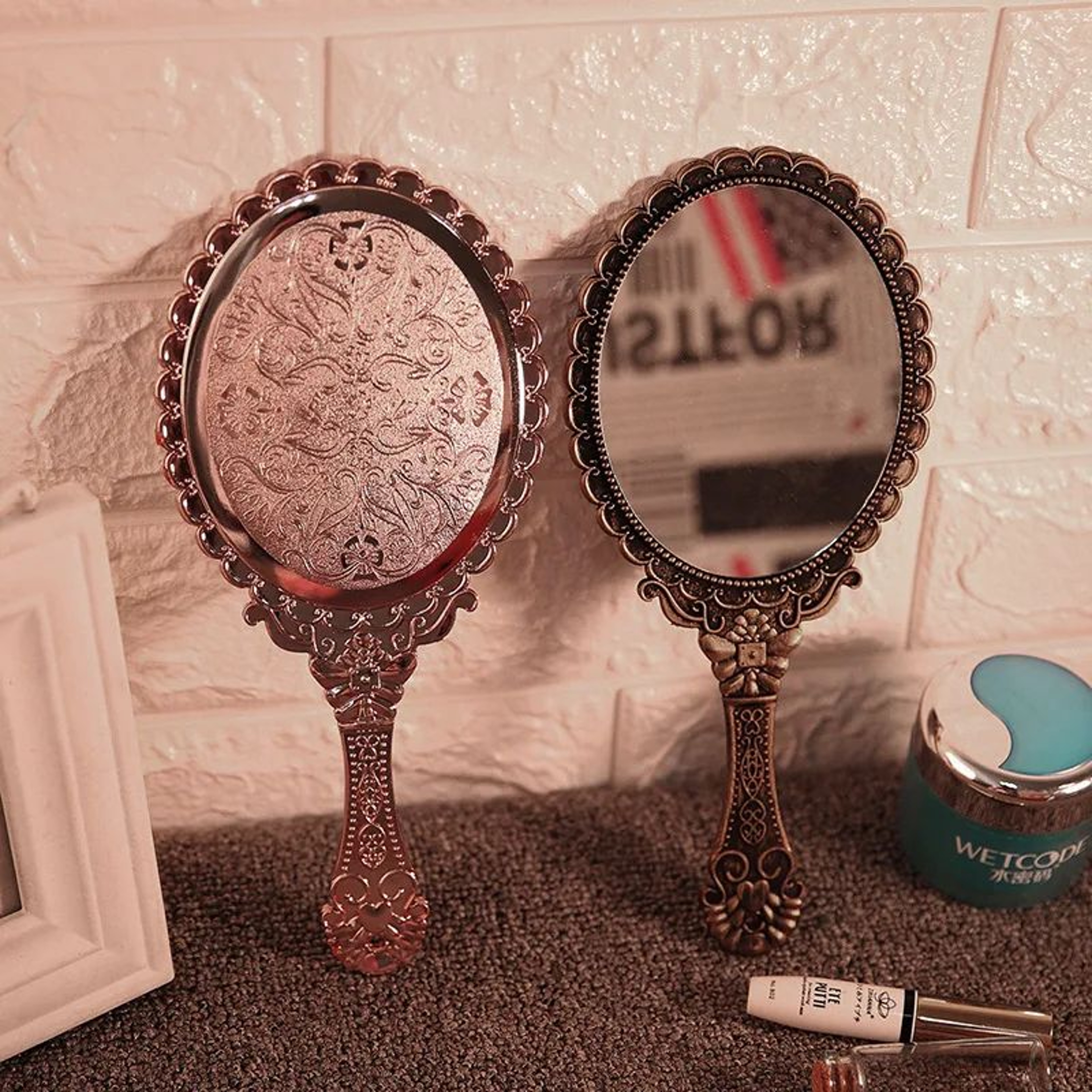 Vintage Handheld Makeup Mirror  European Oval Glass Cosmetic Mirror With Ornate ABS Handle For Beau 3