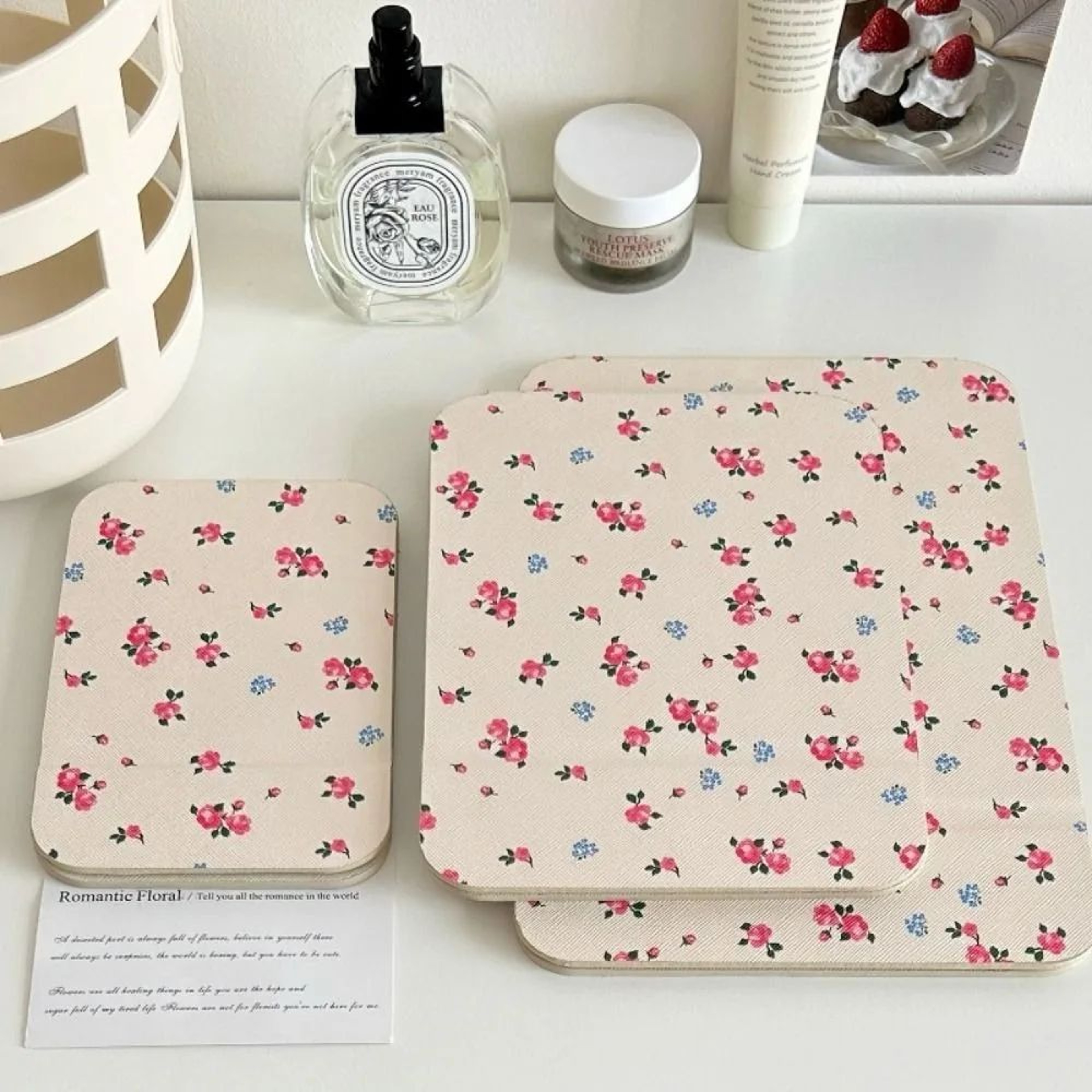 PU Leather Folding Makeup Mirror  Portable Desktop Vanity Stand Mirror For Travel Makeup Skincare   16