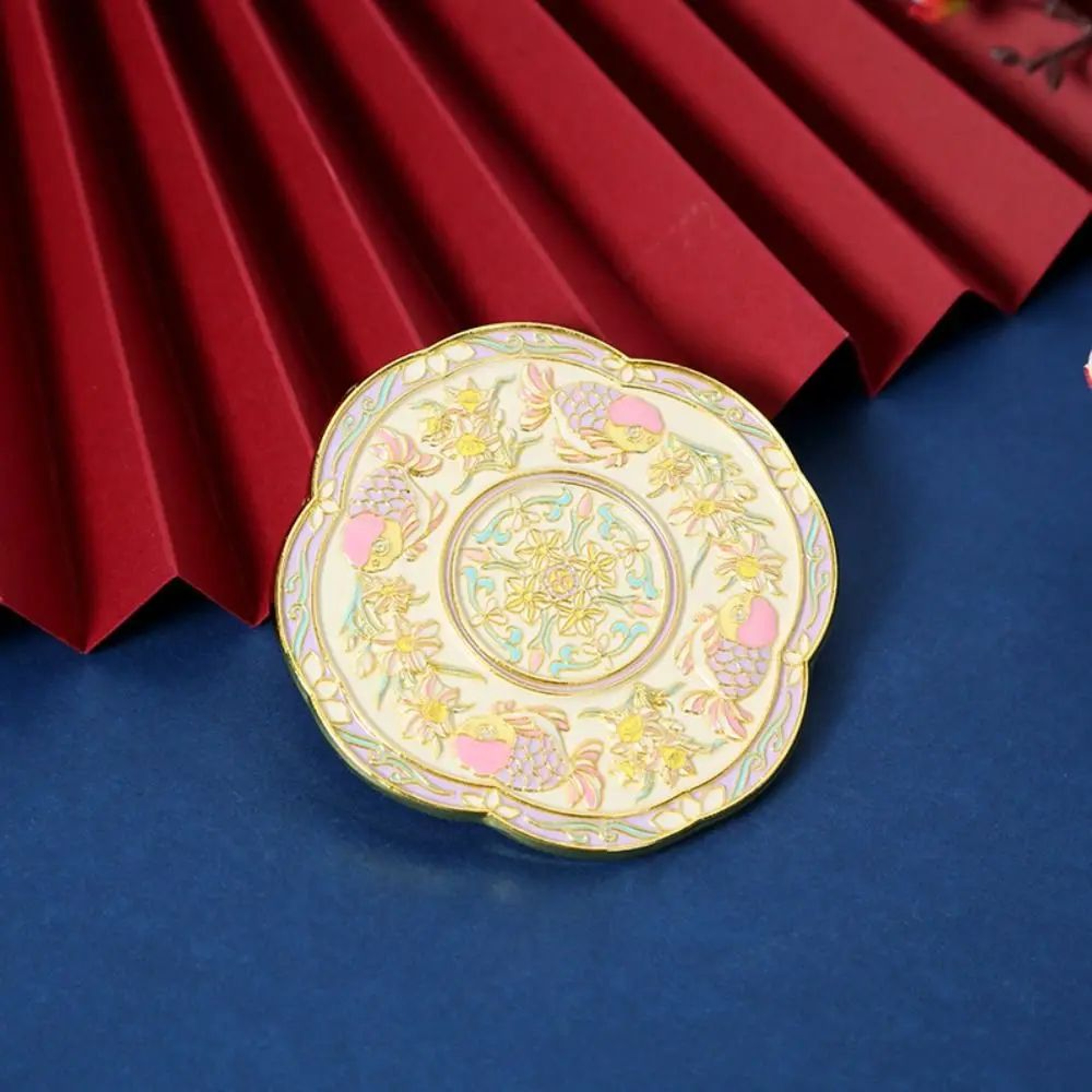 Chinese Style Pocket Mirror  Embossed Metal Handheld Makeup Mirror With Elegant Floral Pattern For  8