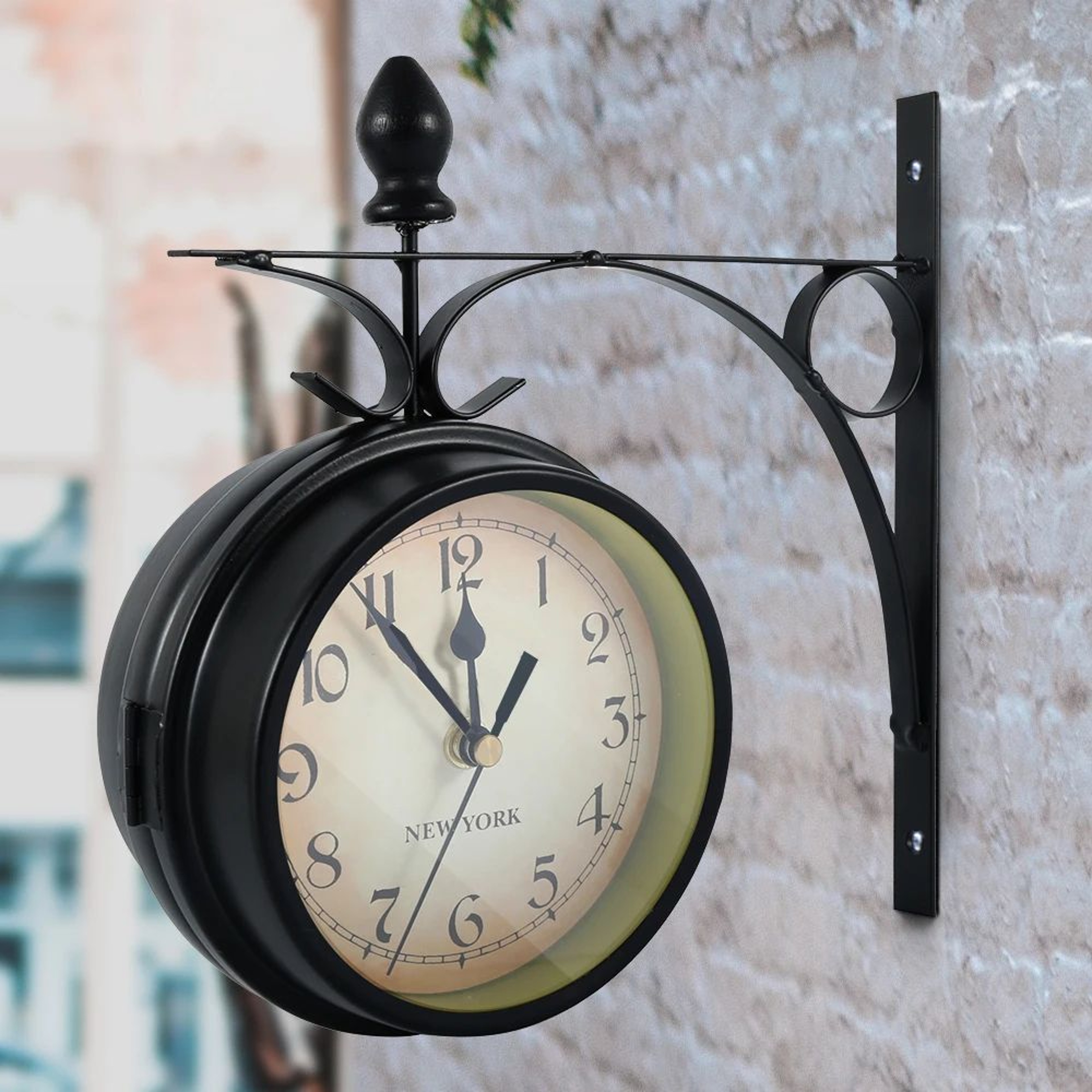 Retro DoubleSided Wall Clock  Silent Battery Operated Antique Station Clock For Living Room Bedroom 0