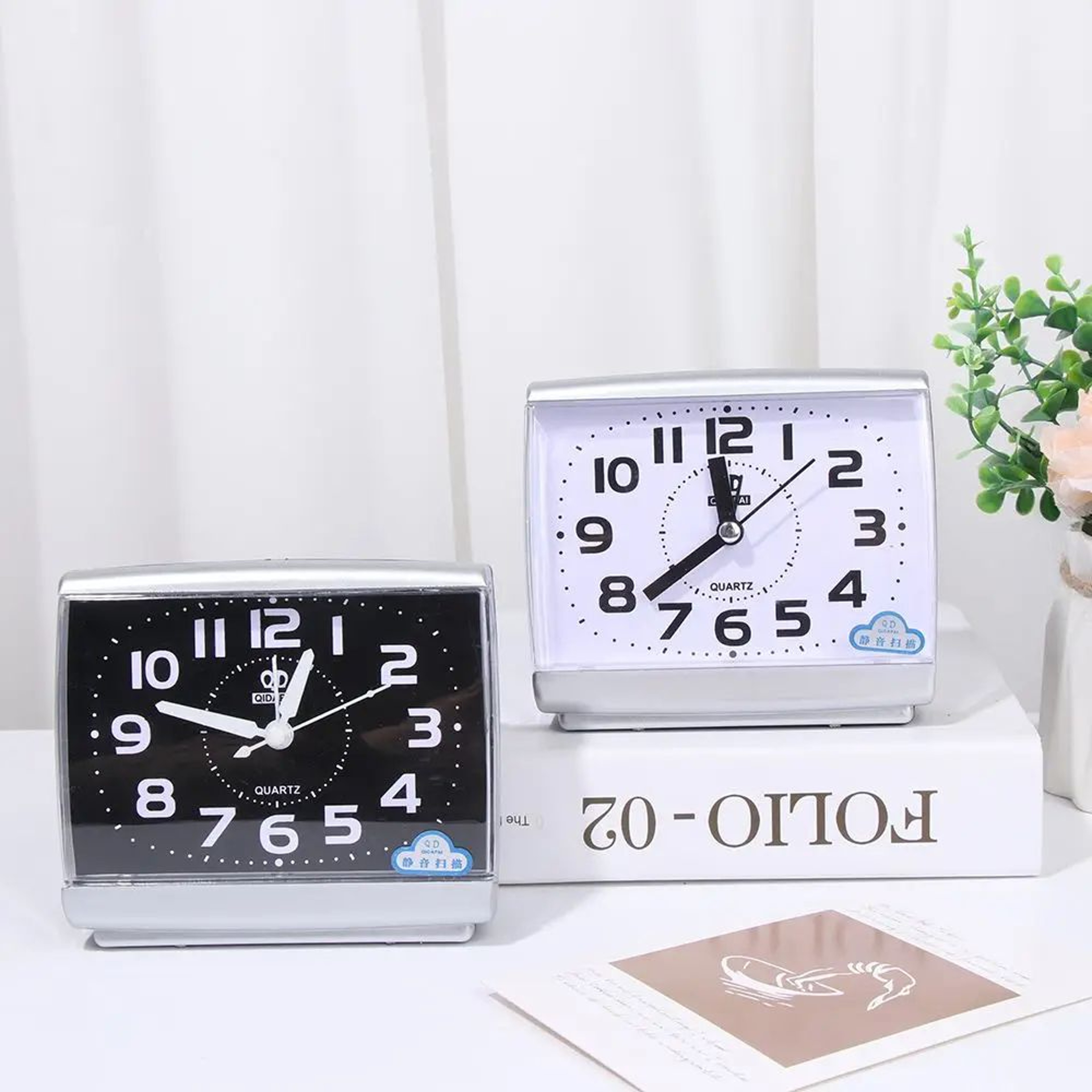 Large Number Quartz Alarm Clock  Compact Bedside Table Clock For Bedroom Desk Shelf Home Decor Whit 3