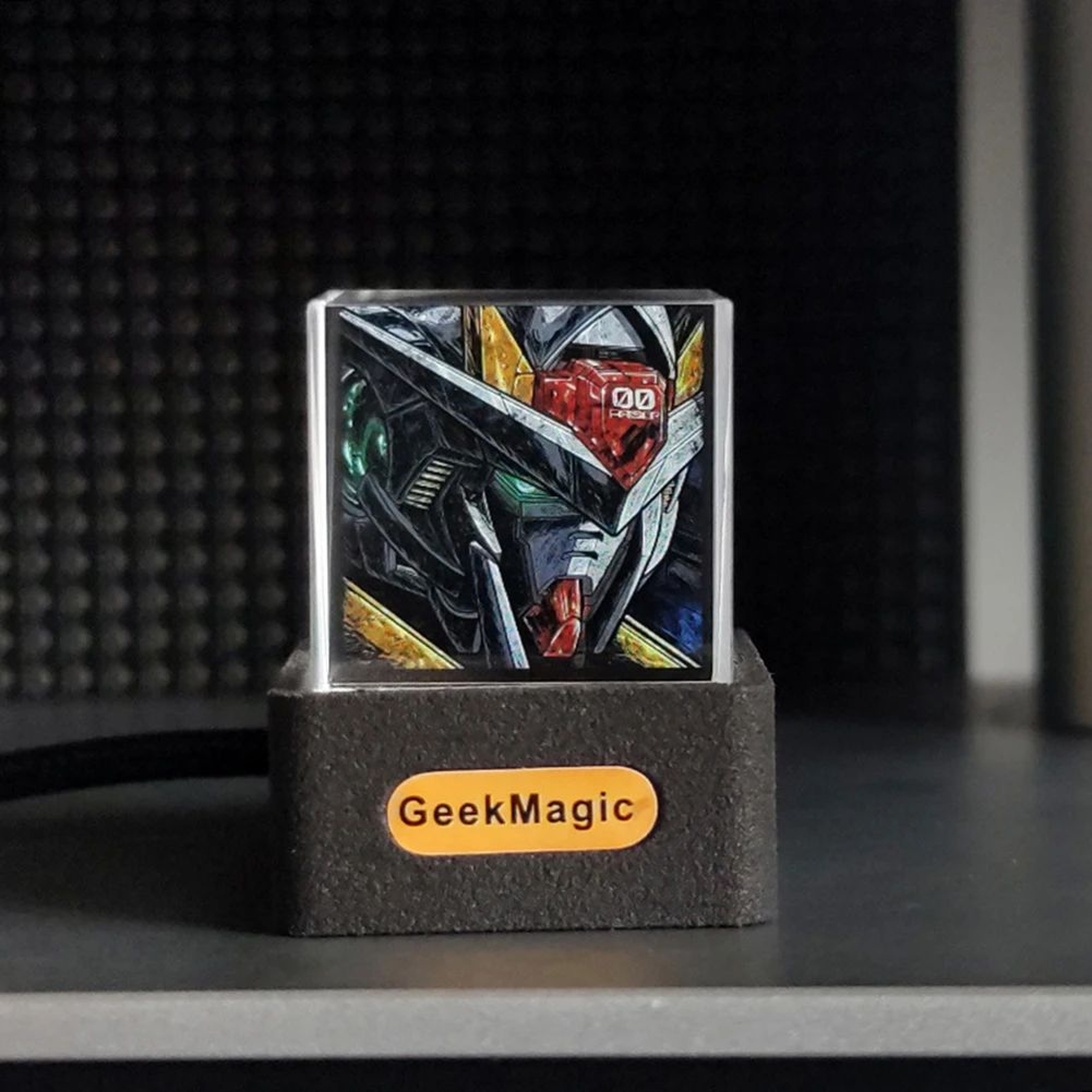 GeekMagic GIFTV Crystal Cube Smart Display  Mini Digital Clock With Weather Holographic GIF Animati 2