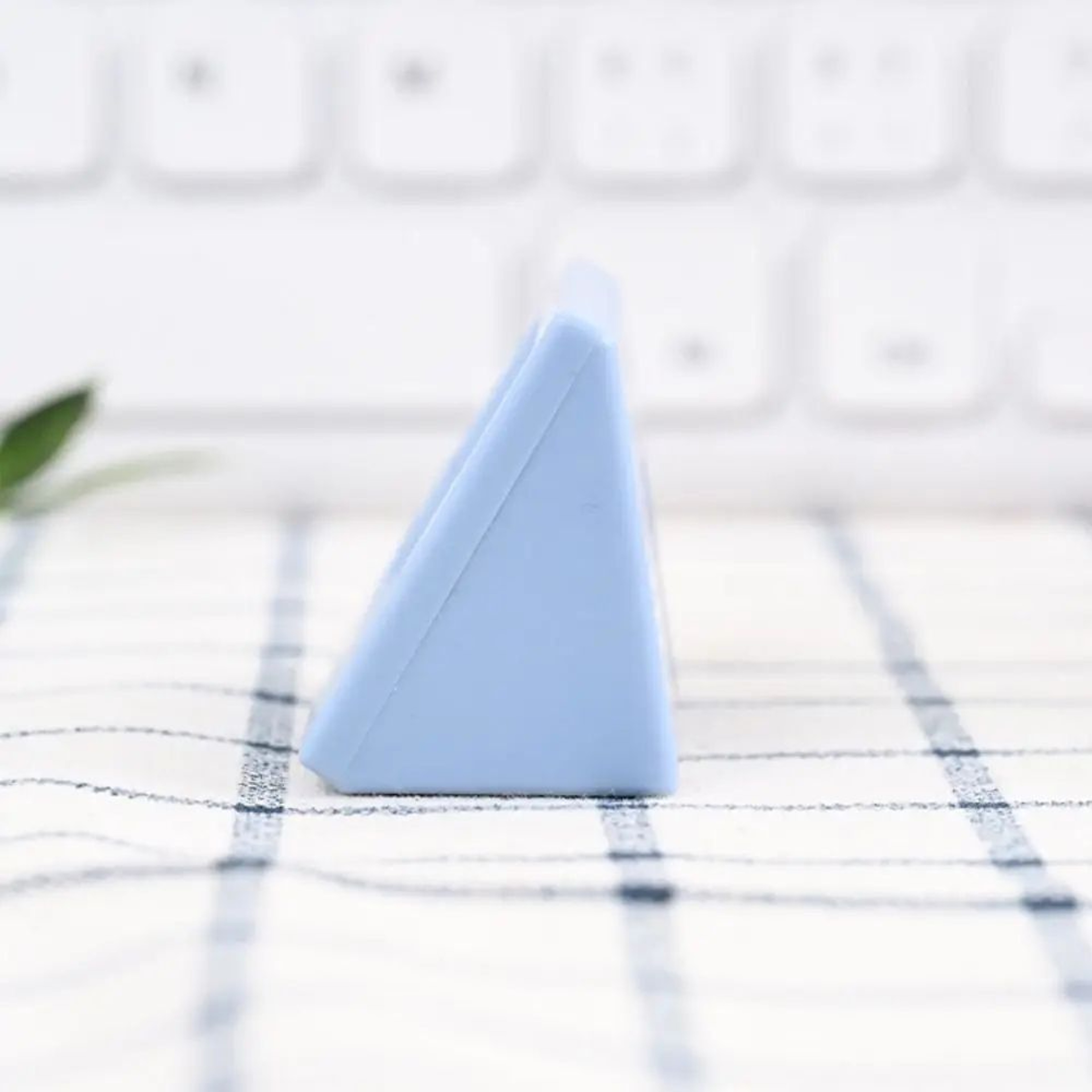 Mini Triangle Digital Desk Clock  Cute Silent Compact Time Display For Bedroom Office Home Desk Dec 2