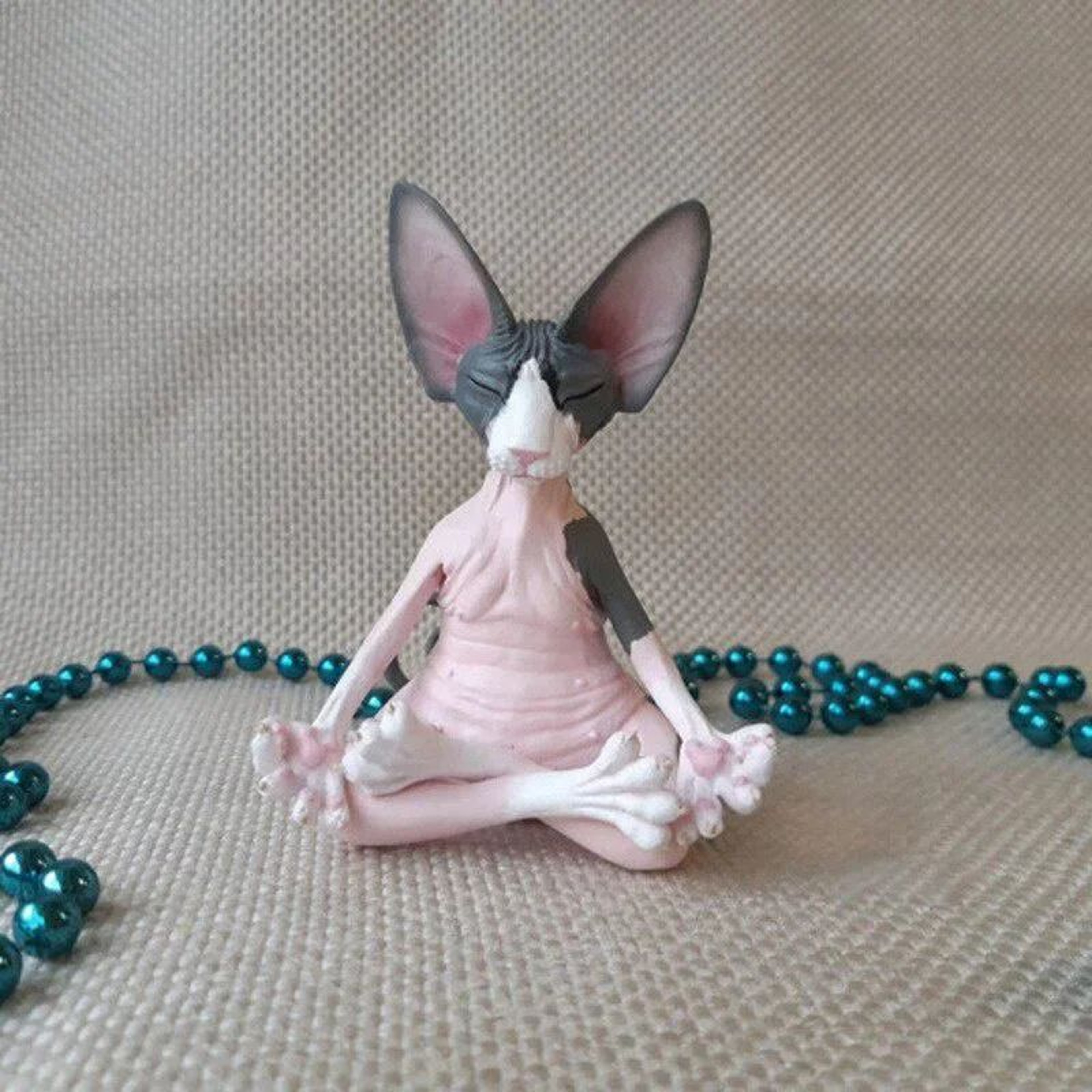 Whimsical Sphynx Buddha Cat Figurine  Meditation Yoga Happy Cat Sculpture For Home  Garden Decor 3