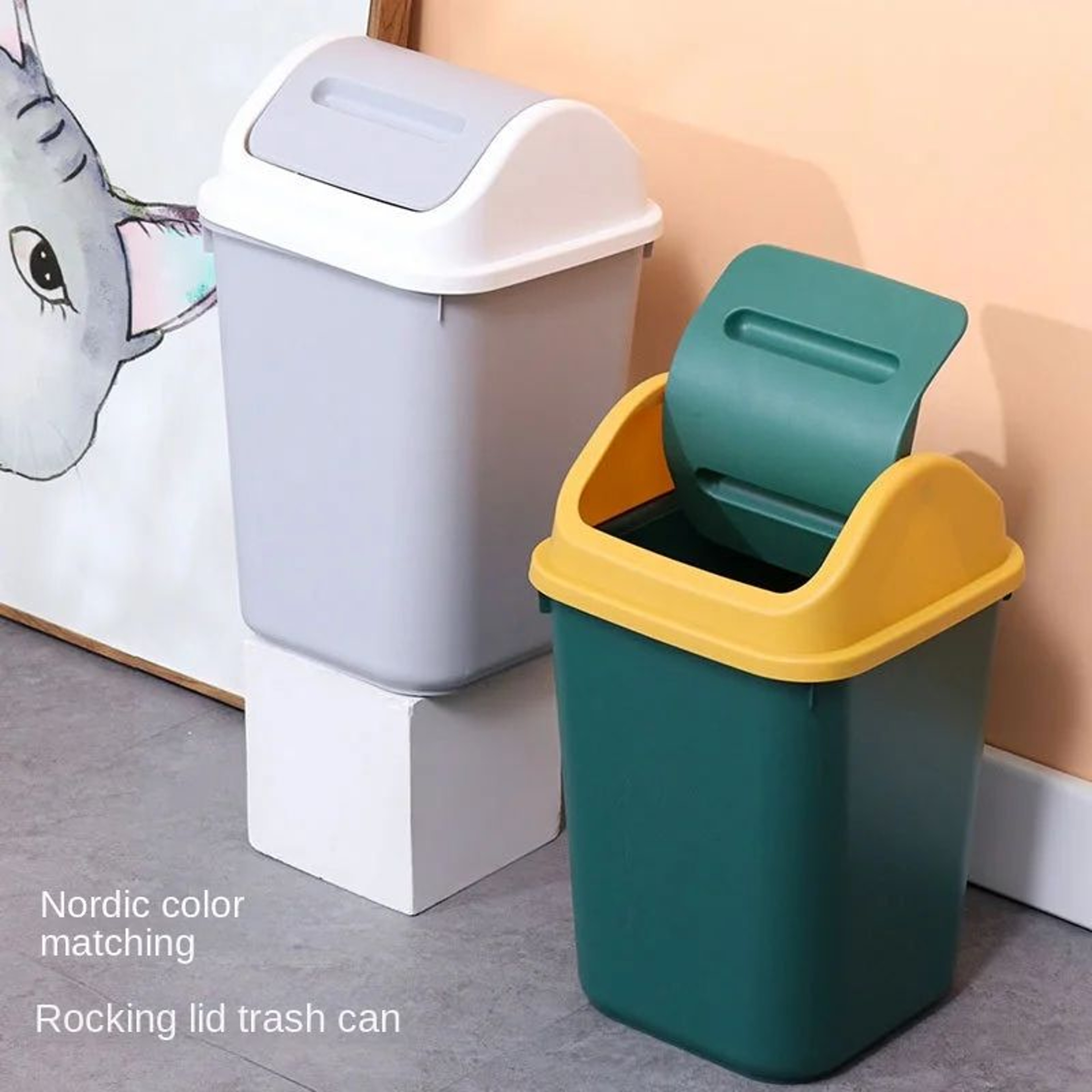 14L Square Plastic Trash Can With Lid 0