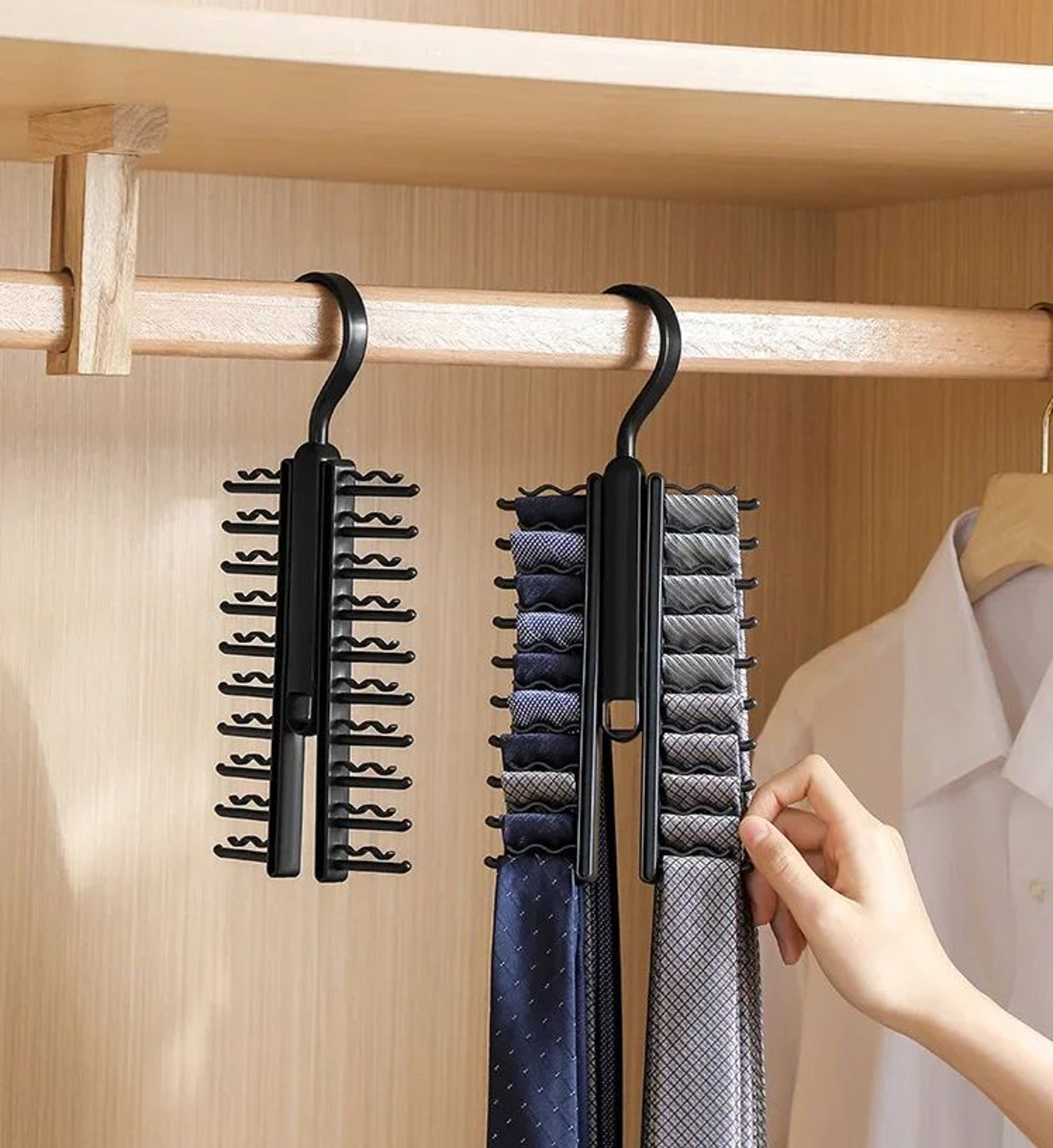 Rotating Tie And Belt Closet Organizer 7