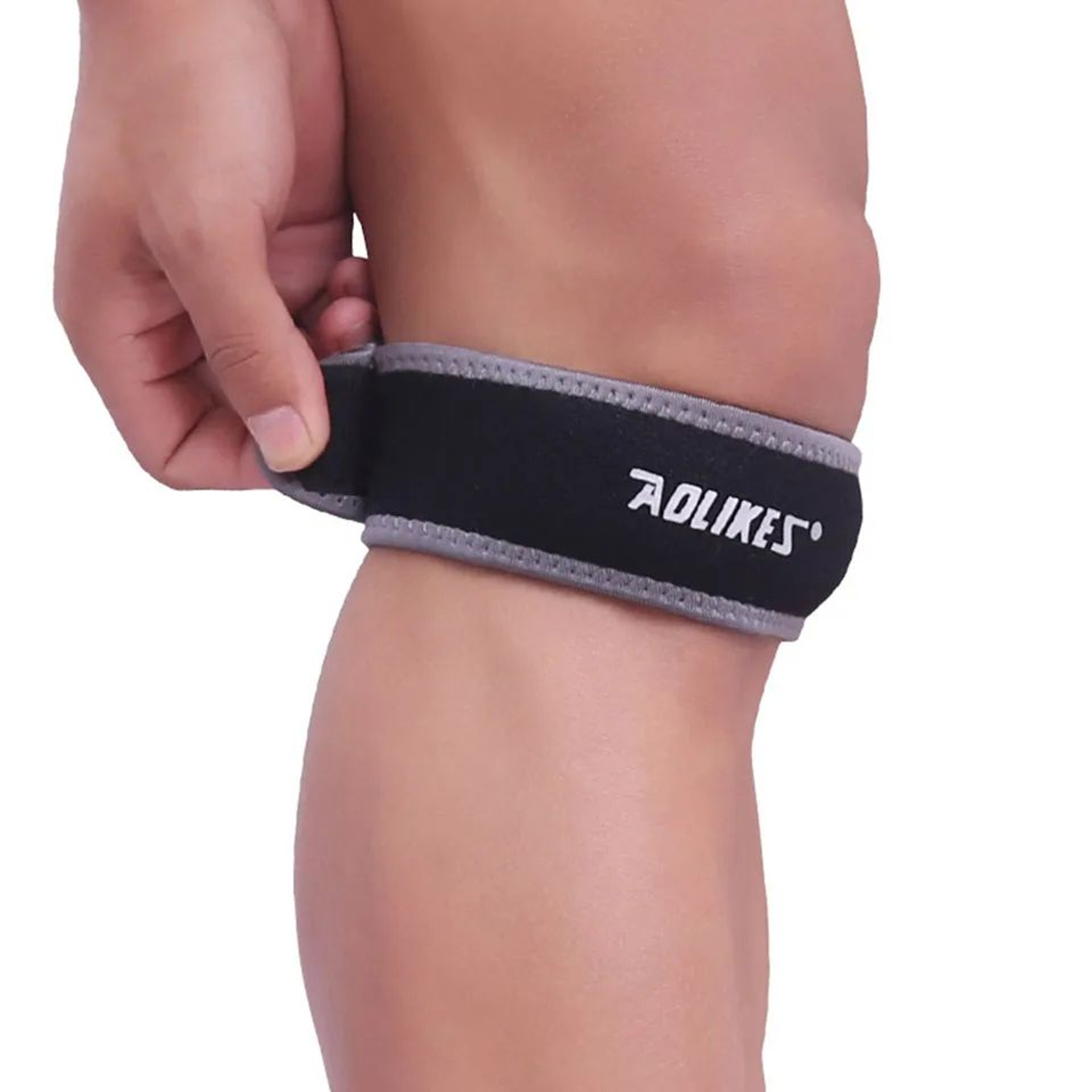 AOLIKES Adjustable Patella Knee Support Strap With Neoprene Cushion 3