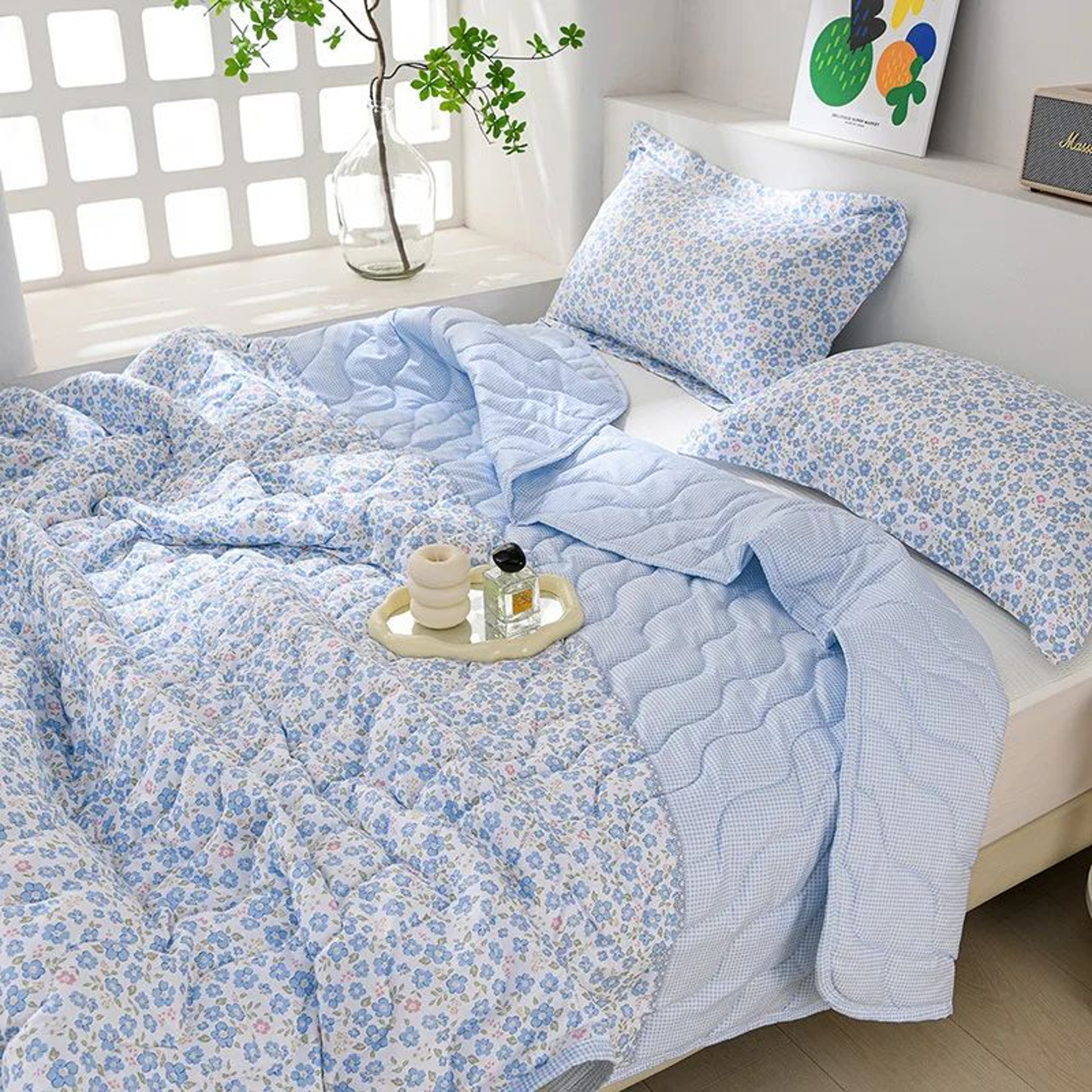 Lightweight Breathable Multifunctional Ice Silk Summer Cooling Blanket 5