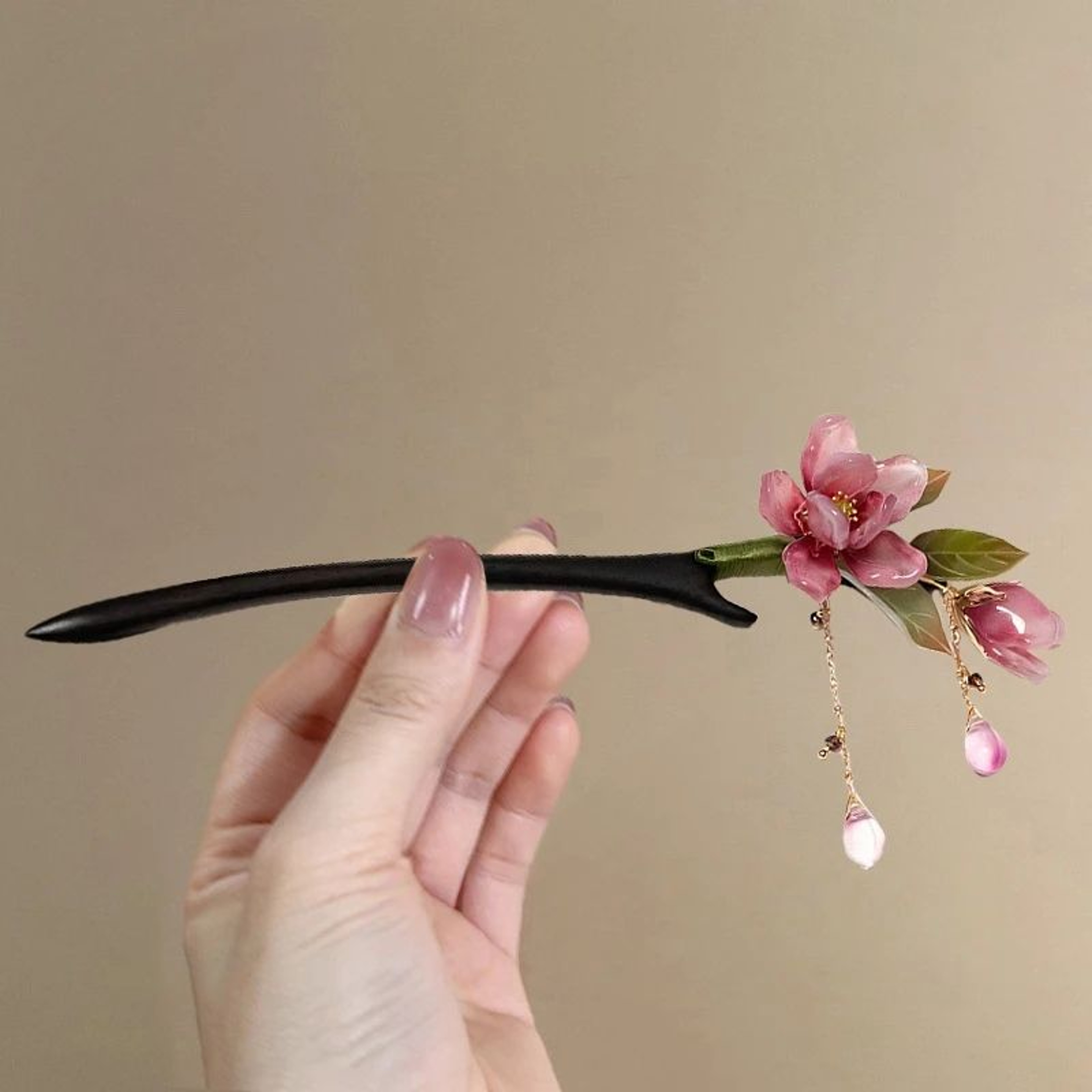 Elegant Floral Hair Stick With Pink Flower Tassel 4