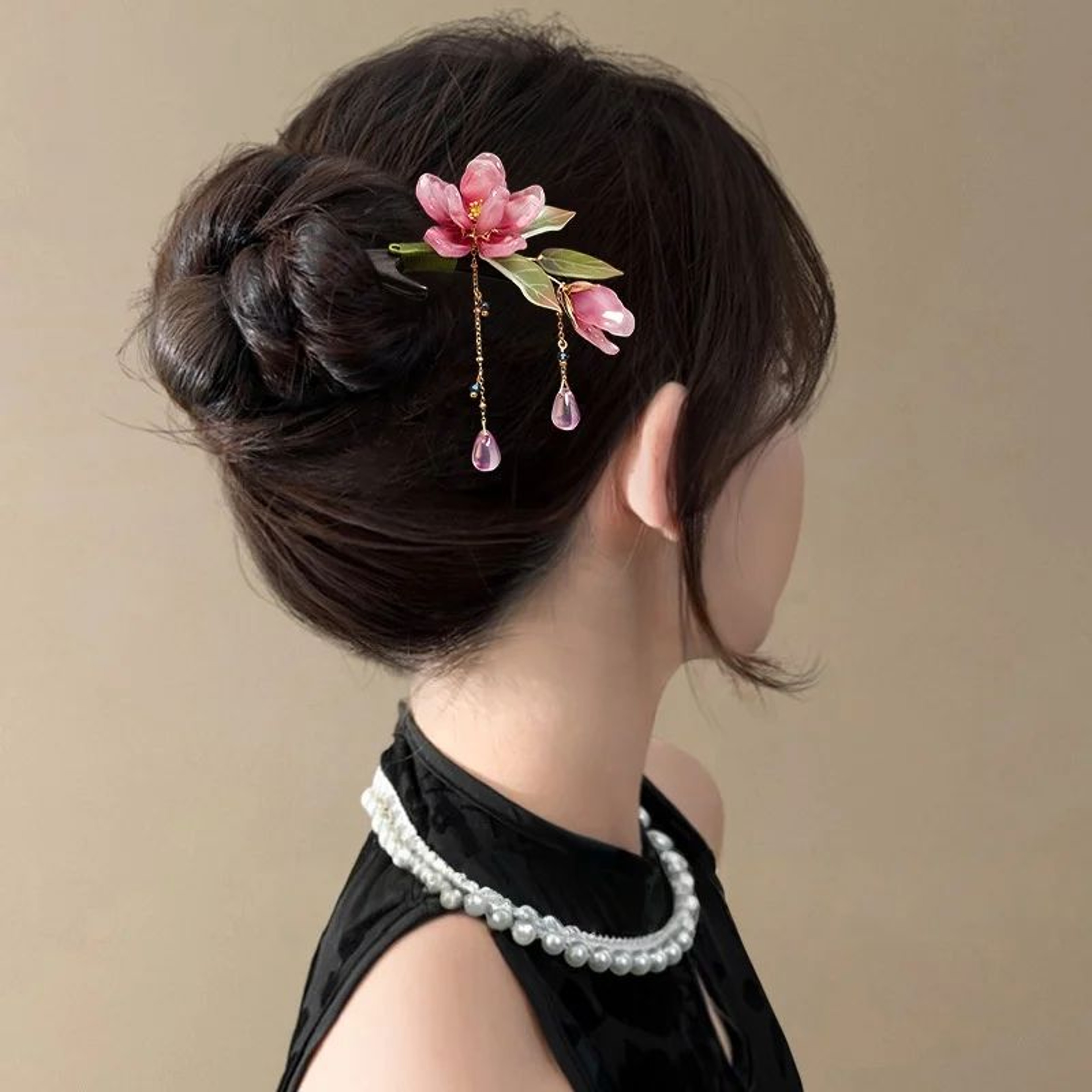 Elegant Floral Hair Stick With Pink Flower Tassel 1