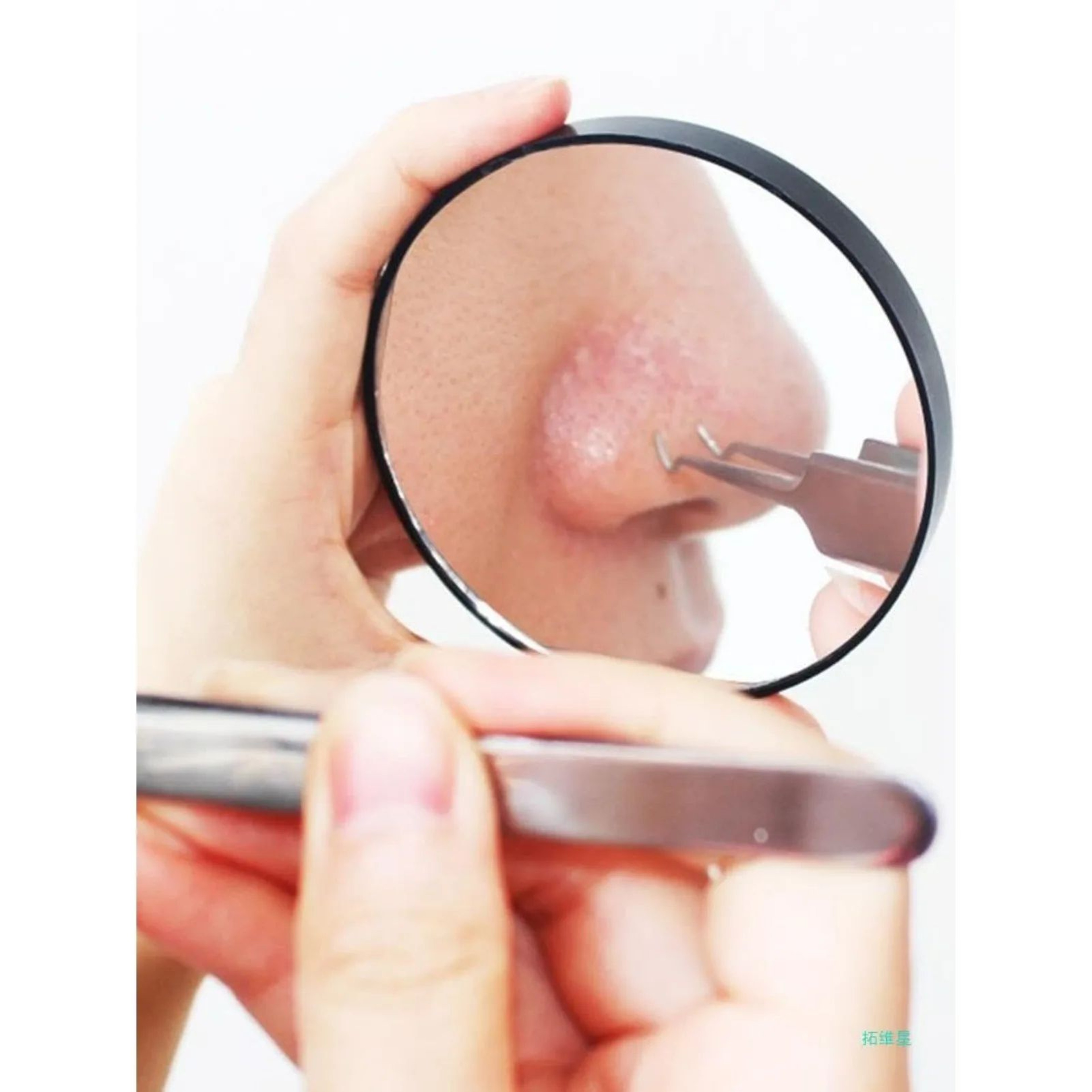 High Magnification Suction Cup Cosmetic Mirror 4