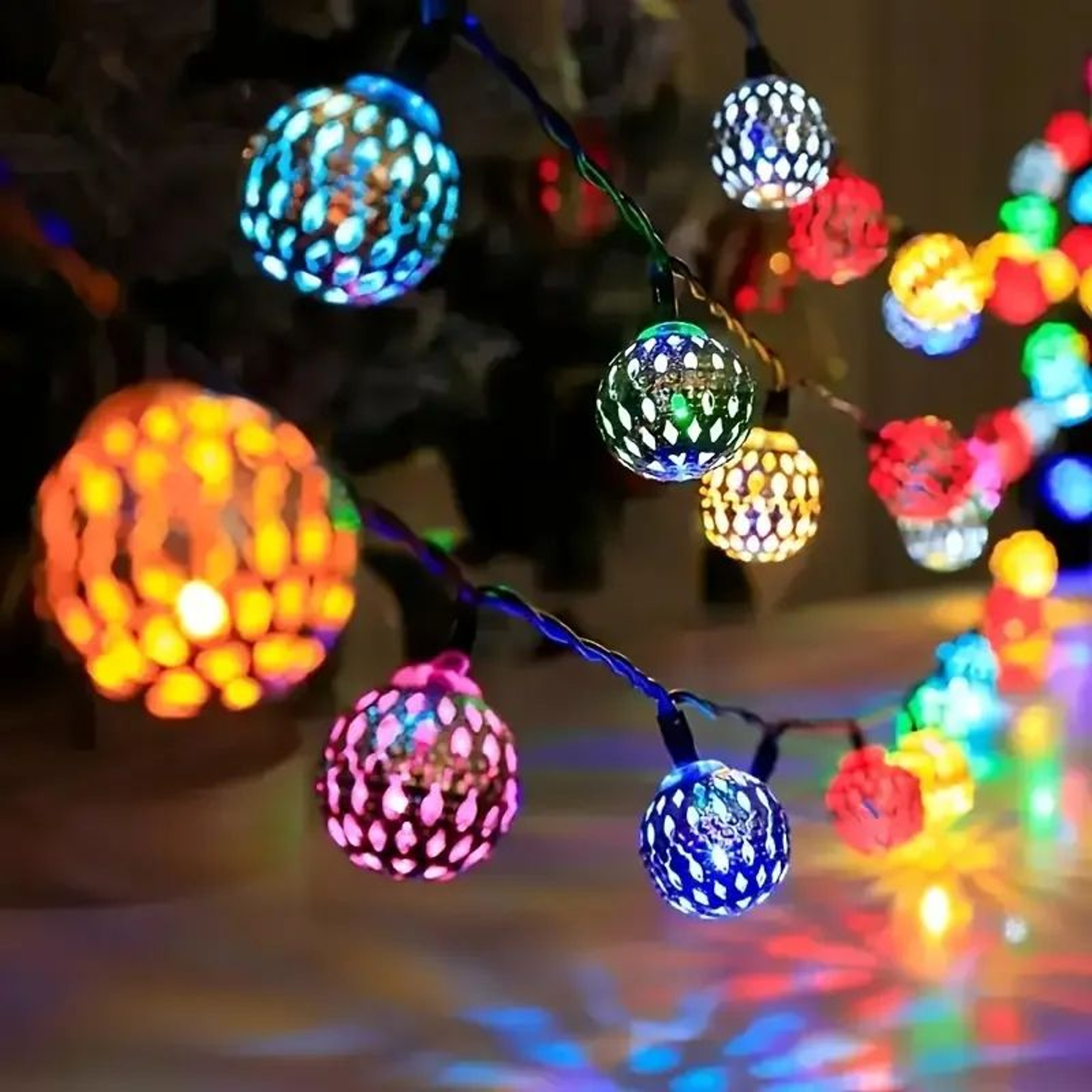 Solar Moroccan Ball LED String Lights For Outdoor Decor 2