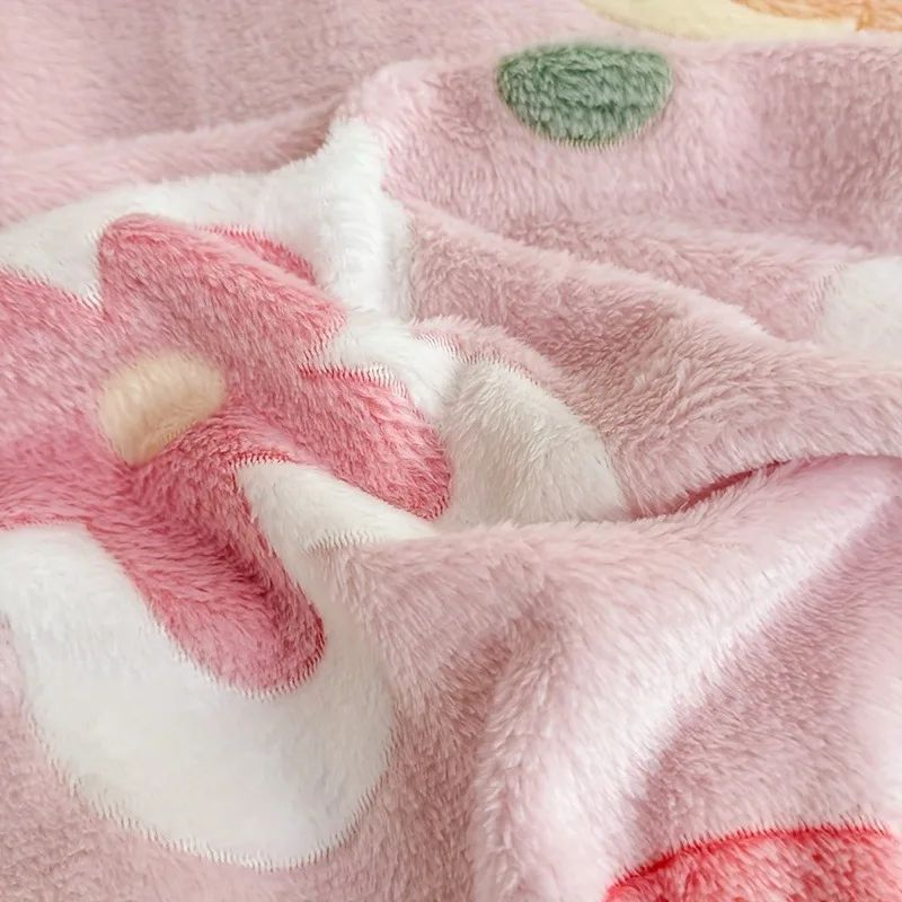 Cozy Pink Strawberry Floral Flannel Throw Blanket 2