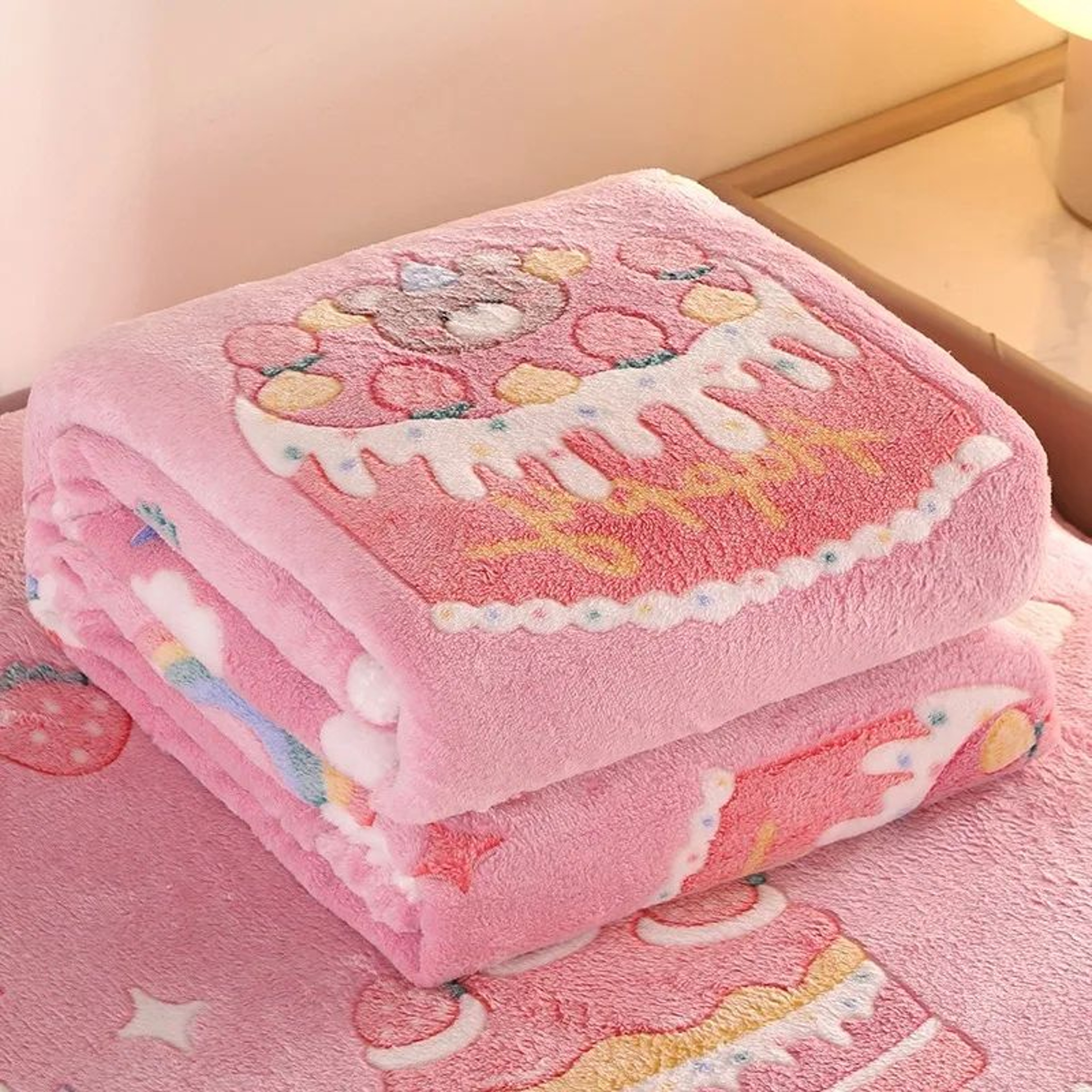 Cozy Pink Strawberry Floral Flannel Throw Blanket 8