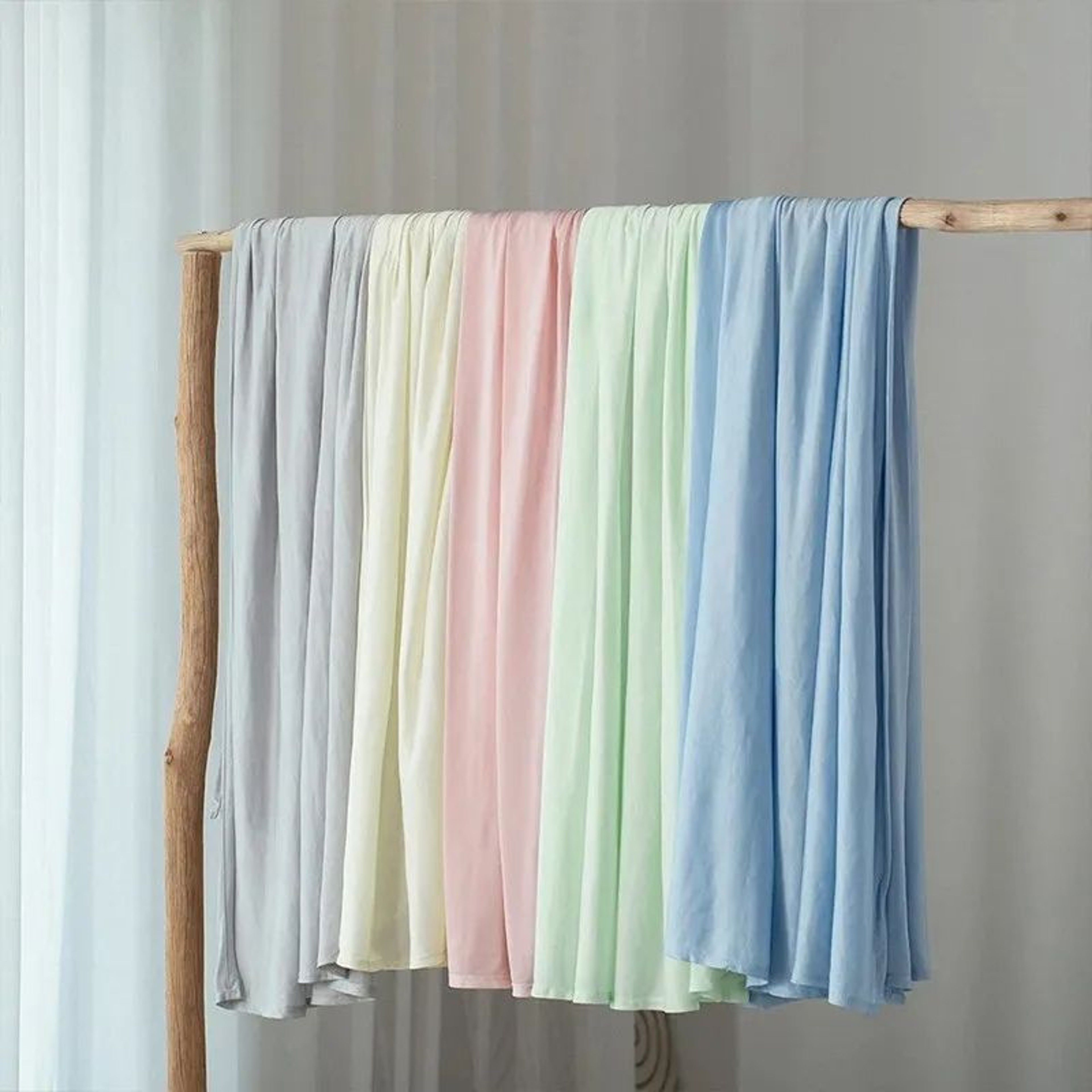 Lightweight Ice Silk Breathable Summer Cooling Blanket 5