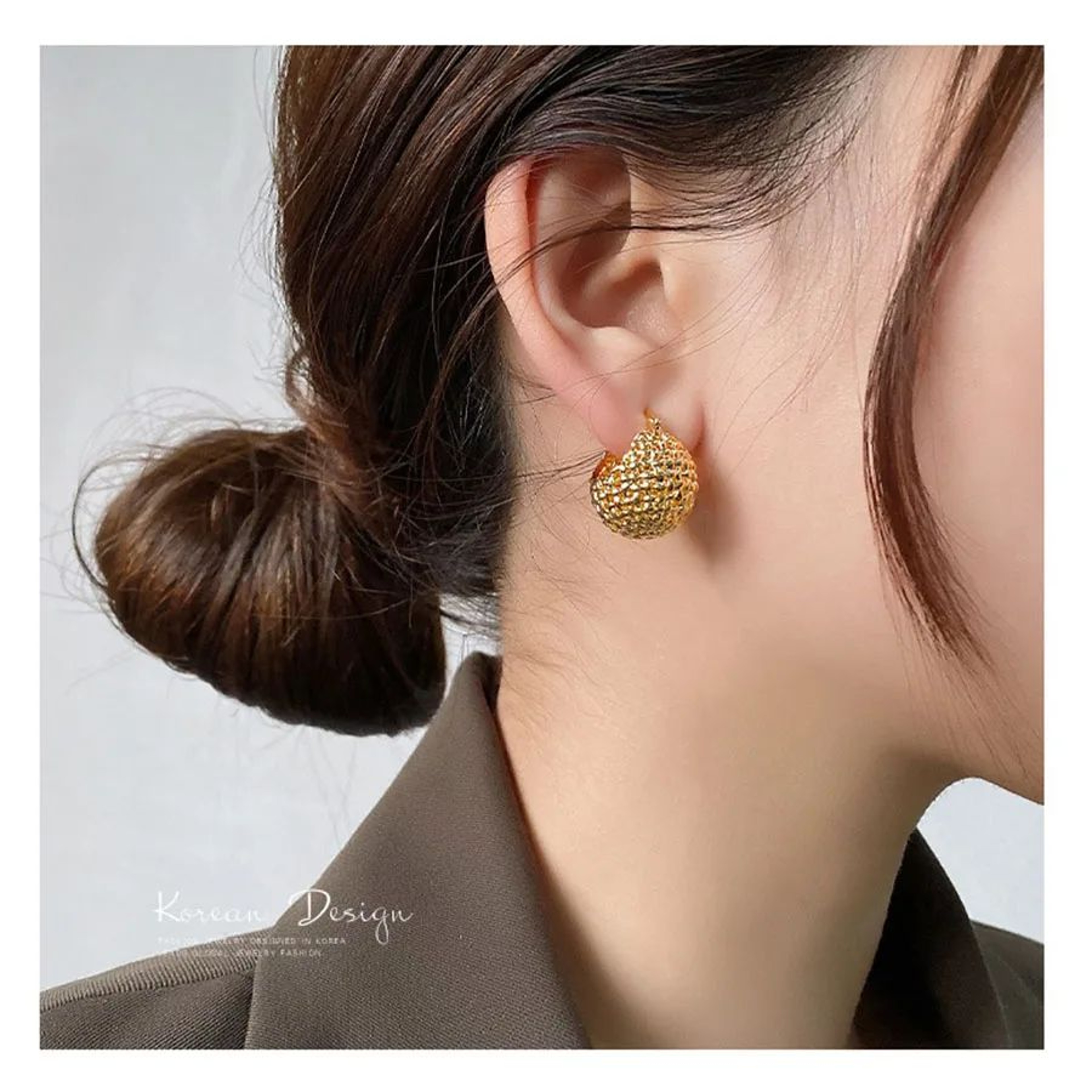 Gold Color Chunky Filigree Hoop Earrings For Women 1